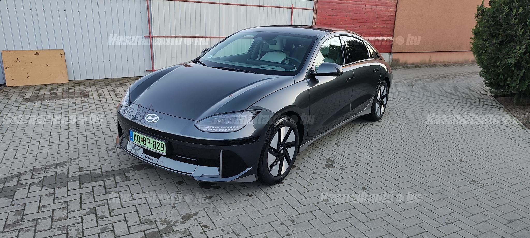 HYUNDAI IONIQ 6 2023/8 - 1