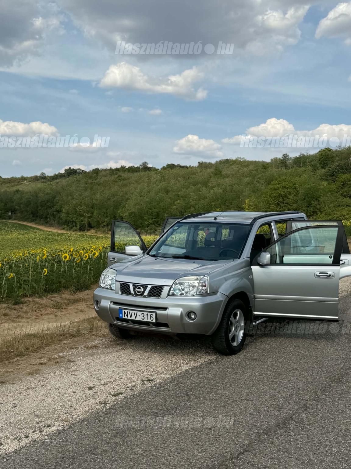 NISSAN X-TRAIL 2005/3 - 1