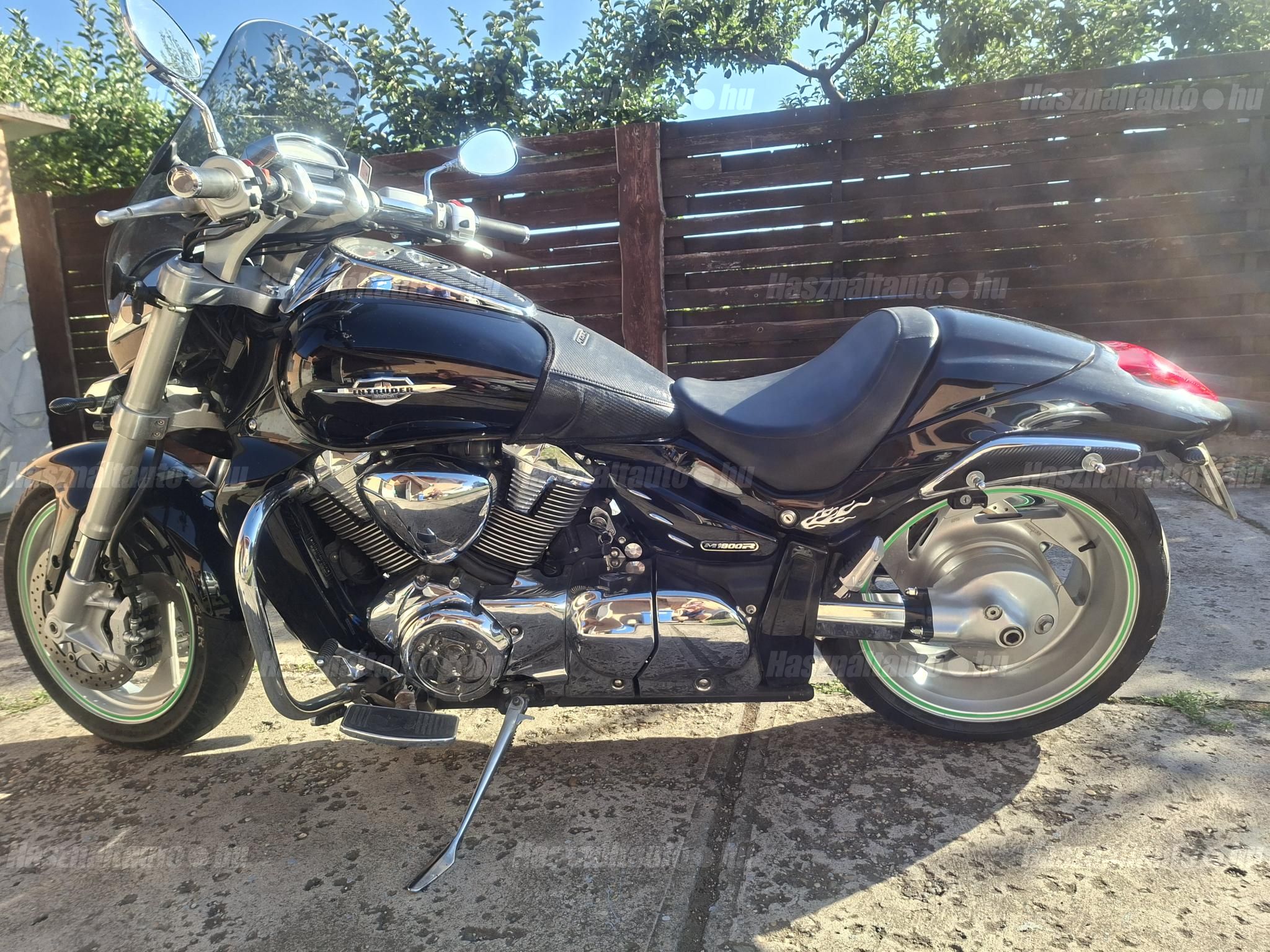 SUZUKI VZR 1800 2008/3 - 1