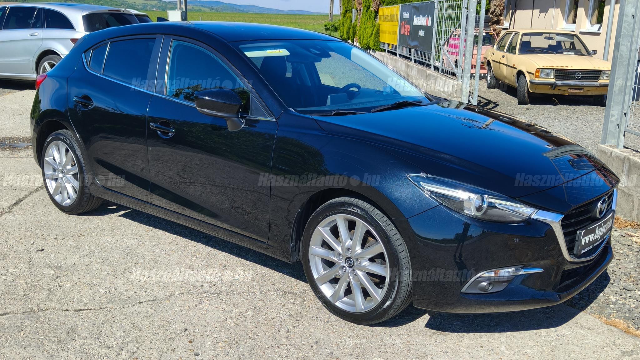 MAZDA 3 2017/10 - 1