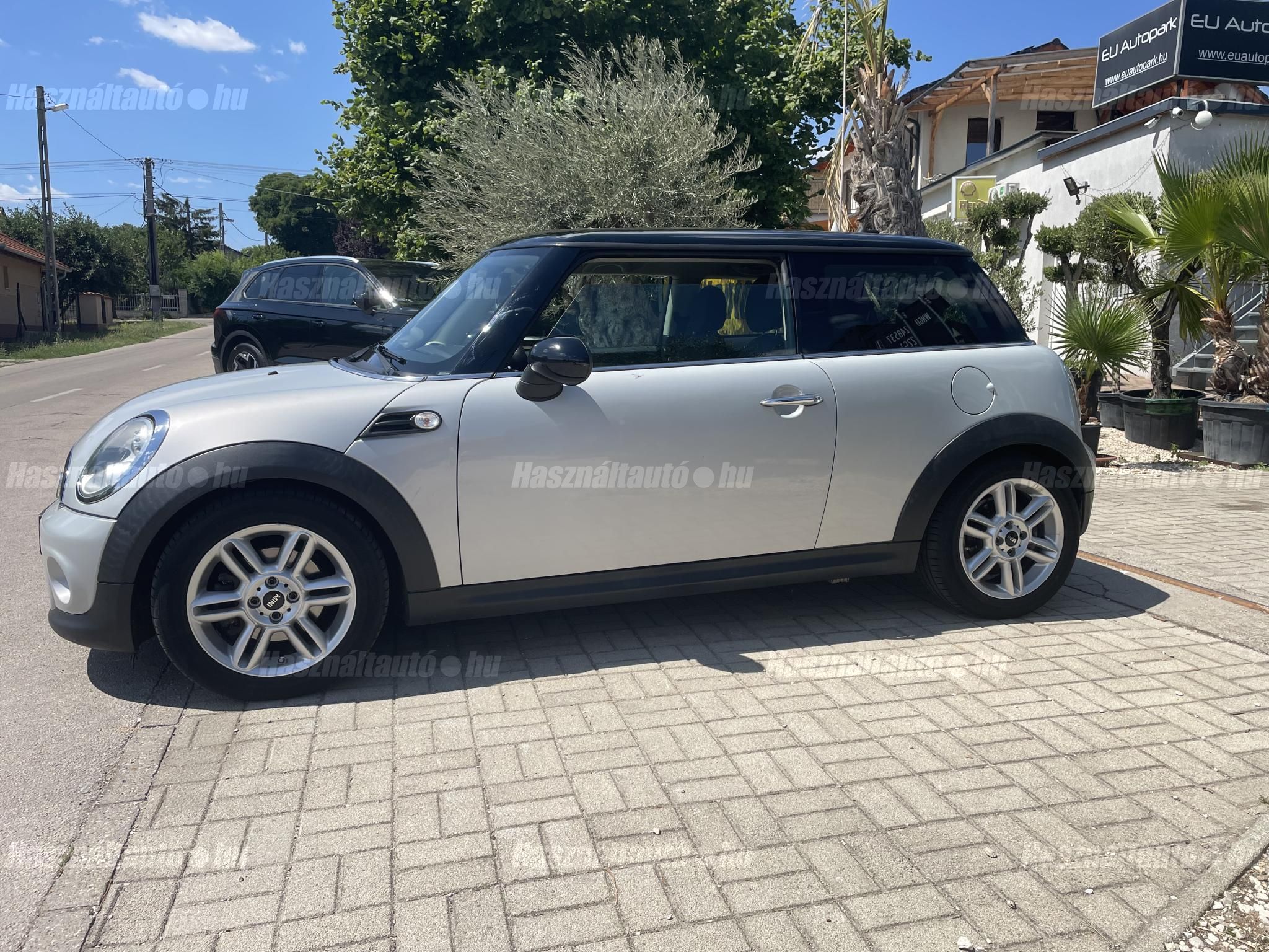 MINI COOPER 2011/7 - 1