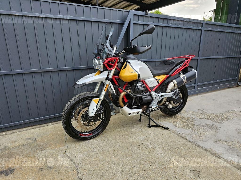MOTO GUZZI V85 TT 2020/8 - 1