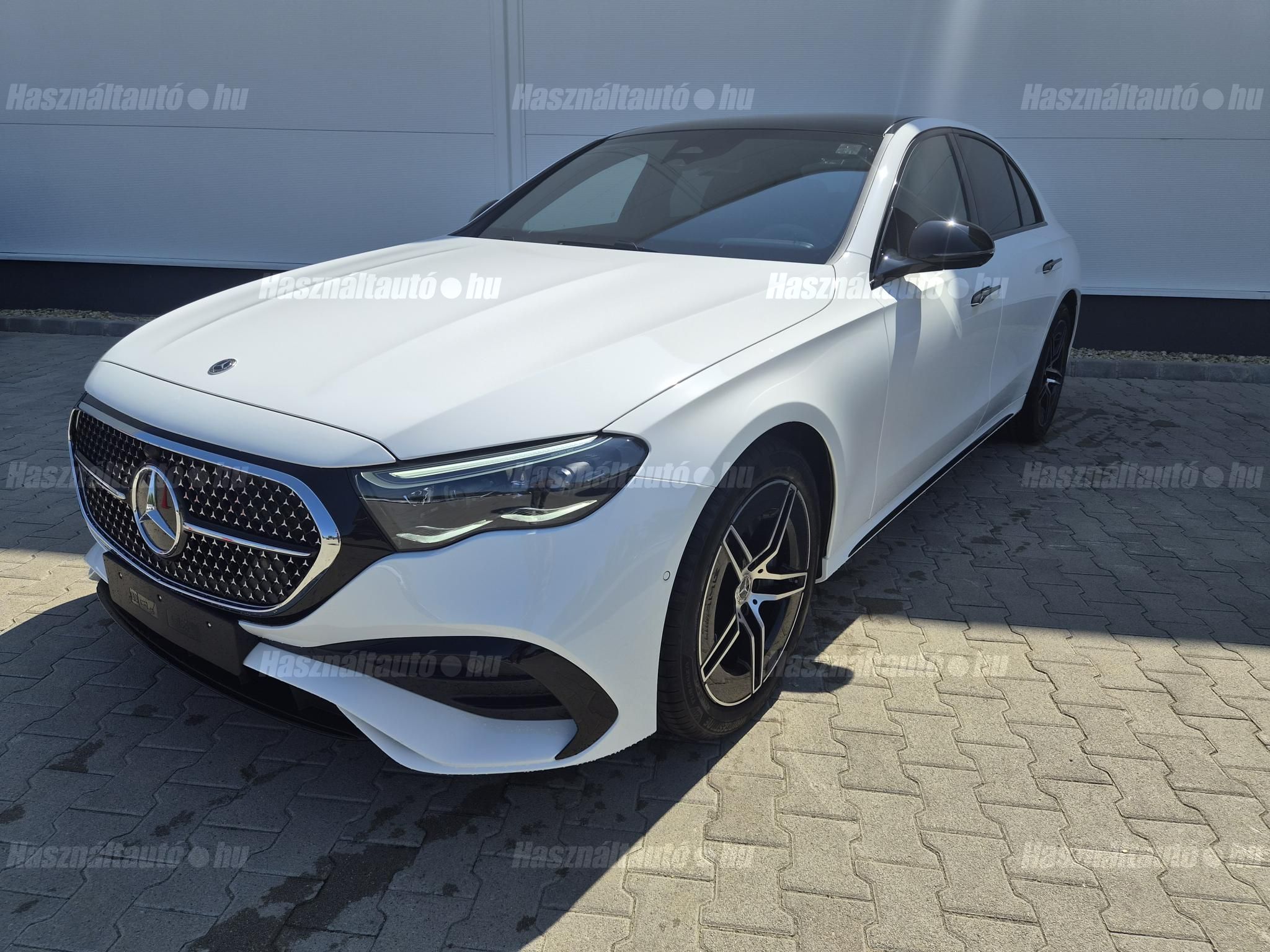 MERCEDES-BENZ E 200 2026 - 1