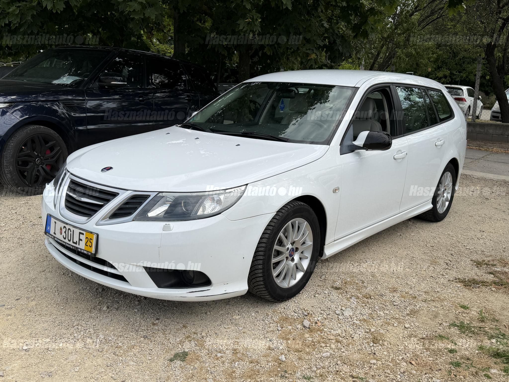 SAAB 9-3 2010/8 - 1
