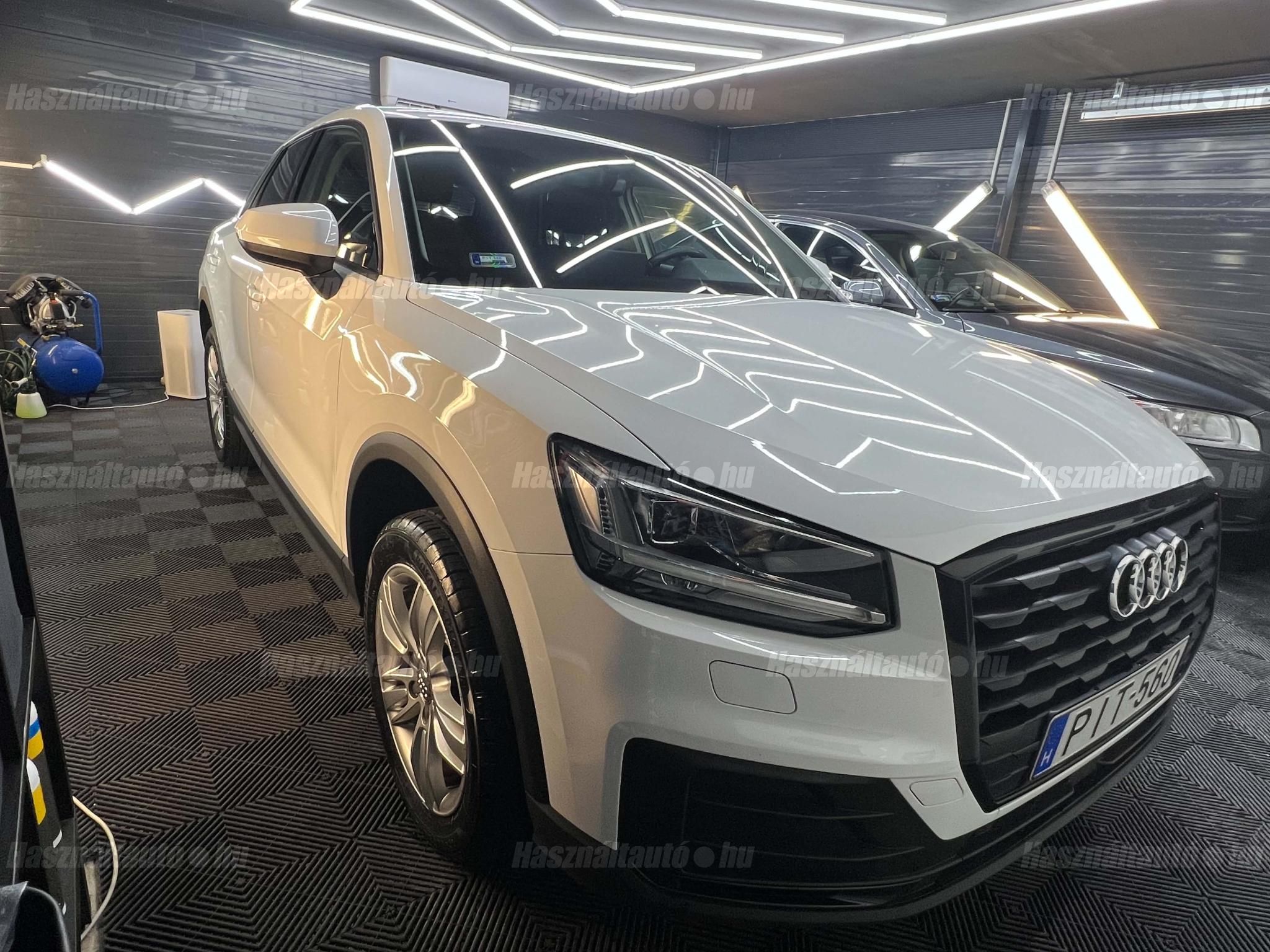 AUDI Q2 2017/8 - 1