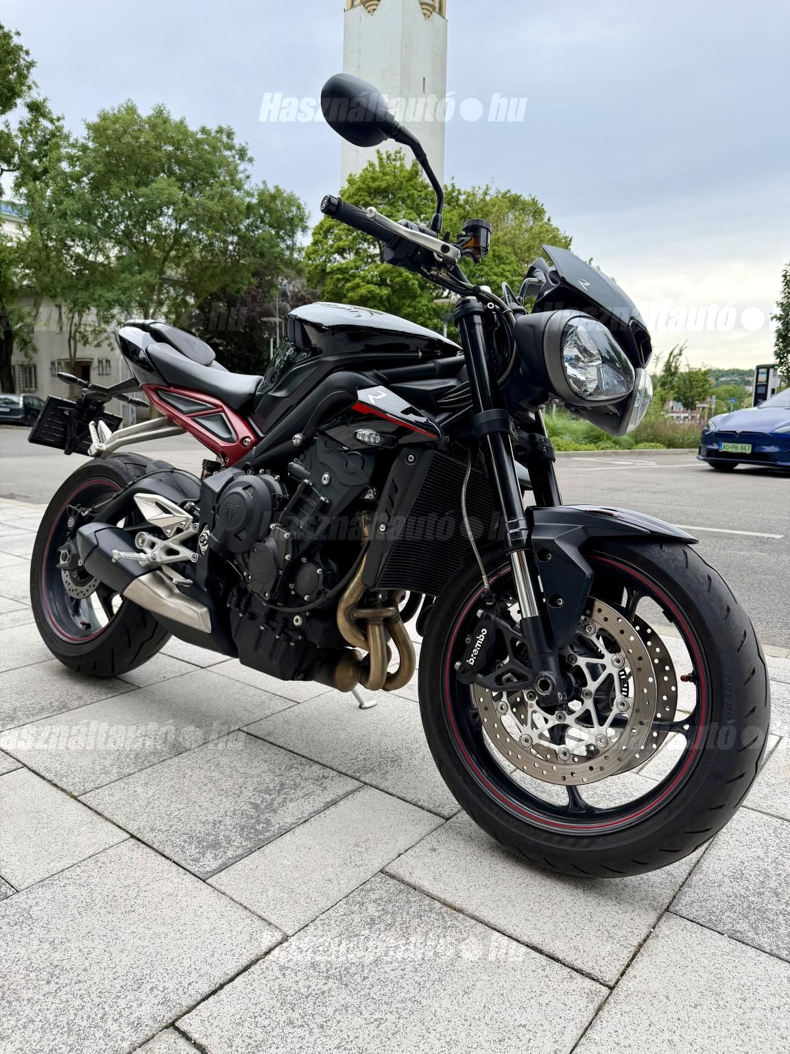 TRIUMPH STREET TRIPLE 2018/6 - 1