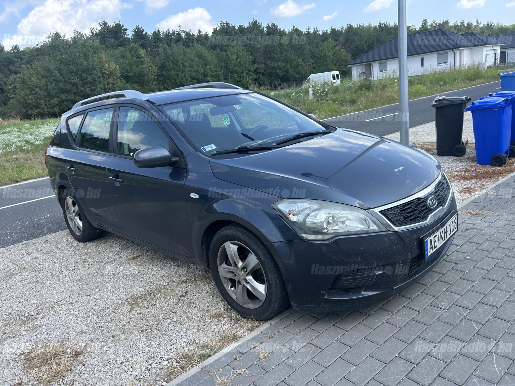 KIA CEE'D 2010/8 - 1