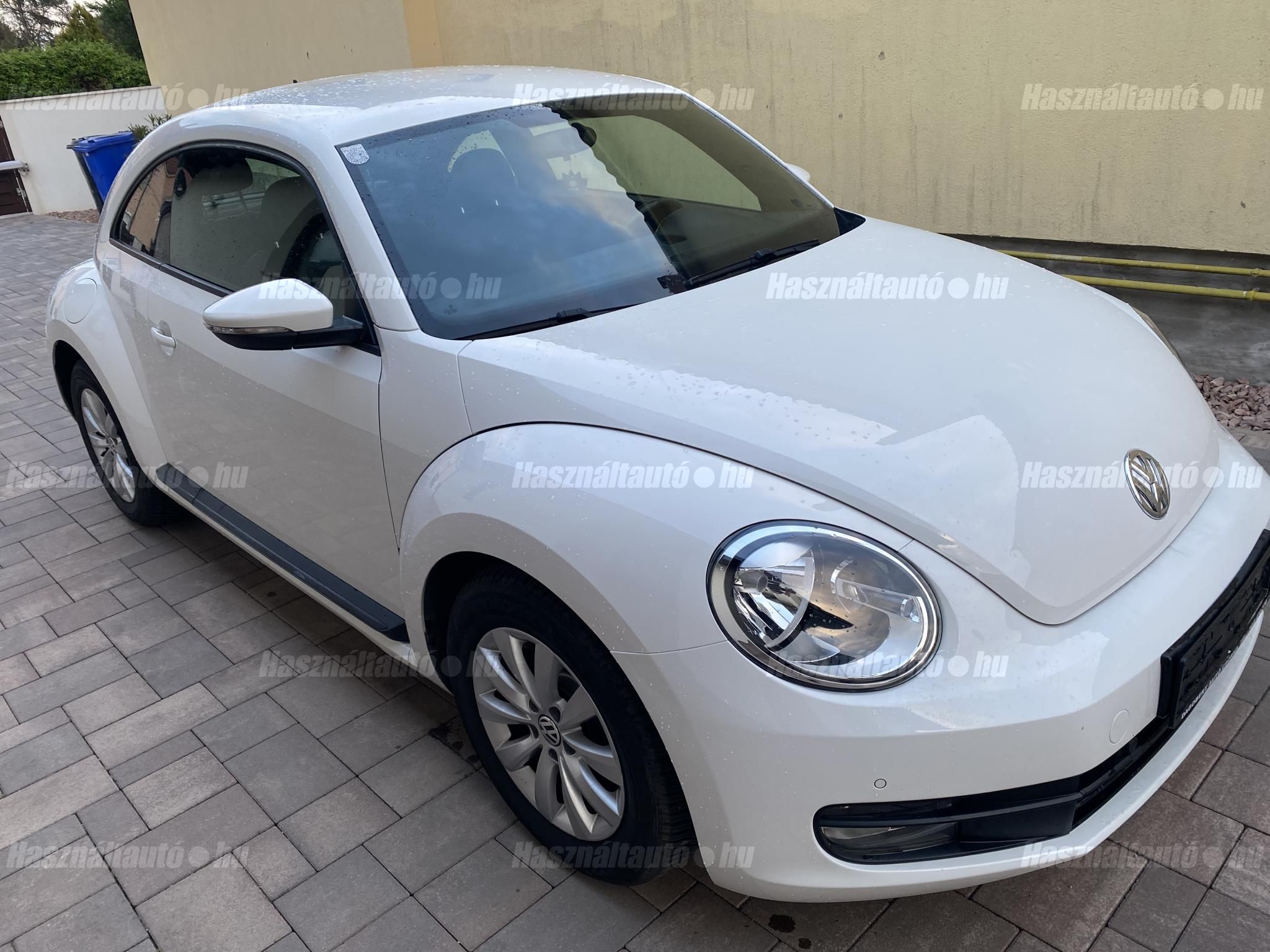 VOLKSWAGEN BEETLE 2012/3 - 1