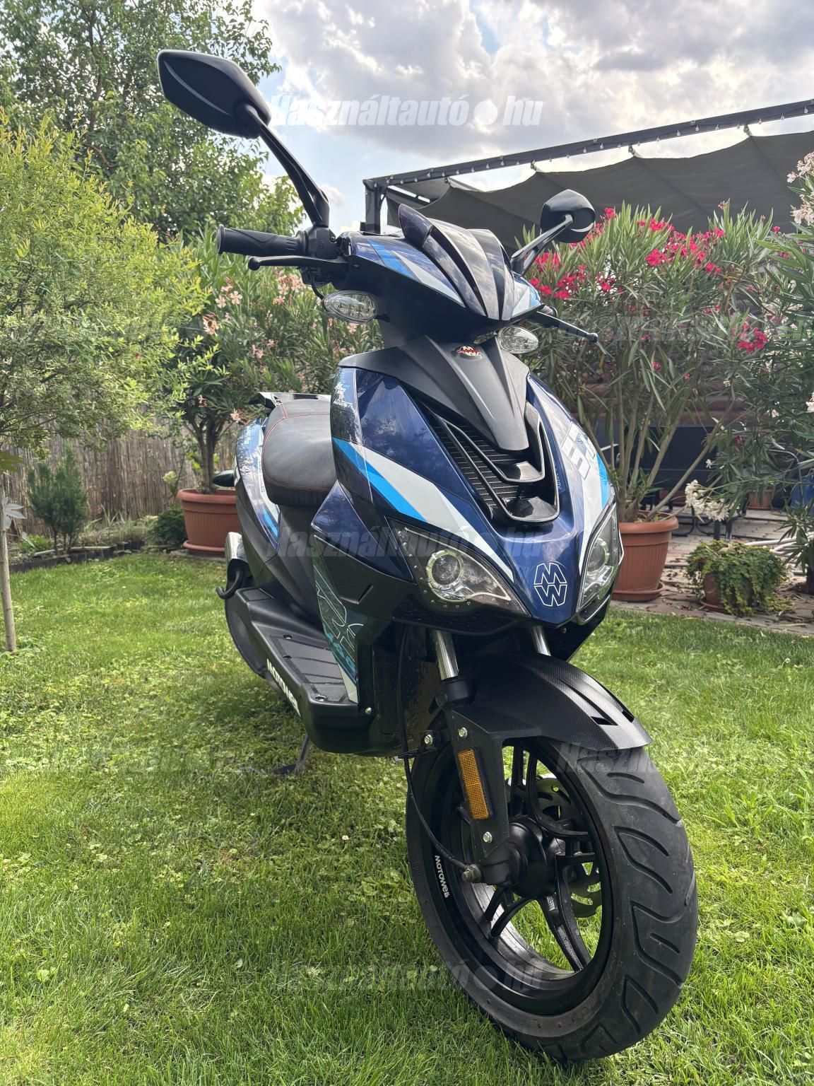 MOTOWELL MAGNET 2019/6 - 1