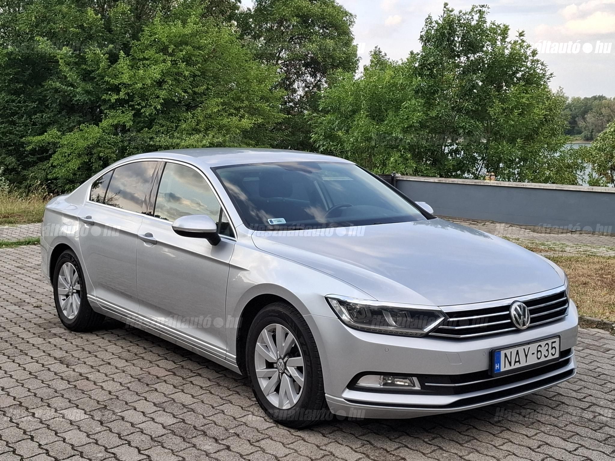 VOLKSWAGEN PASSAT VIII 2015/2 - 1