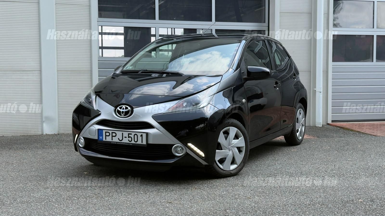 TOYOTA AYGO 2017/12 - 1