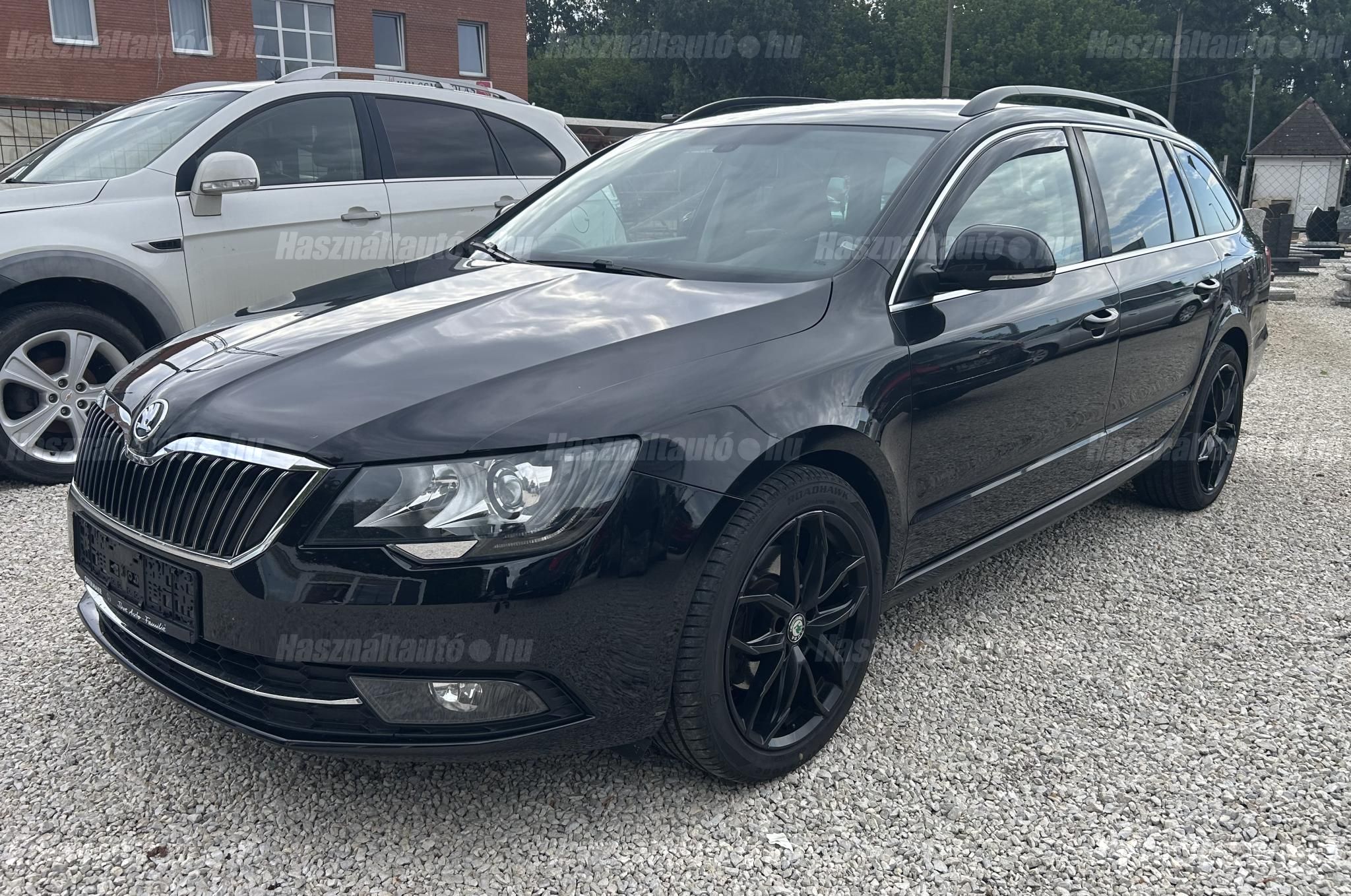 SKODA SUPERB 2015/6 - 1