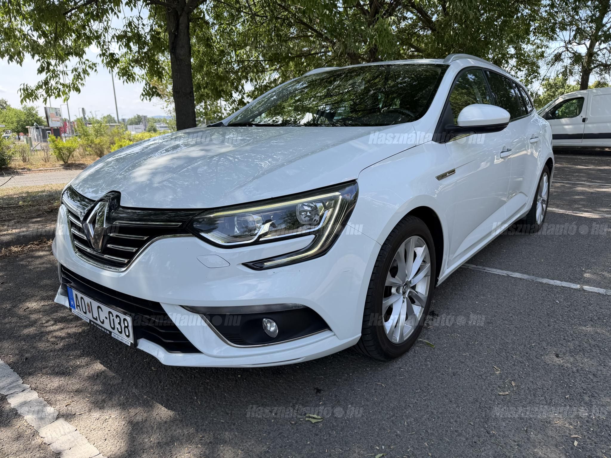 RENAULT MEGANE 2017/4 - 1