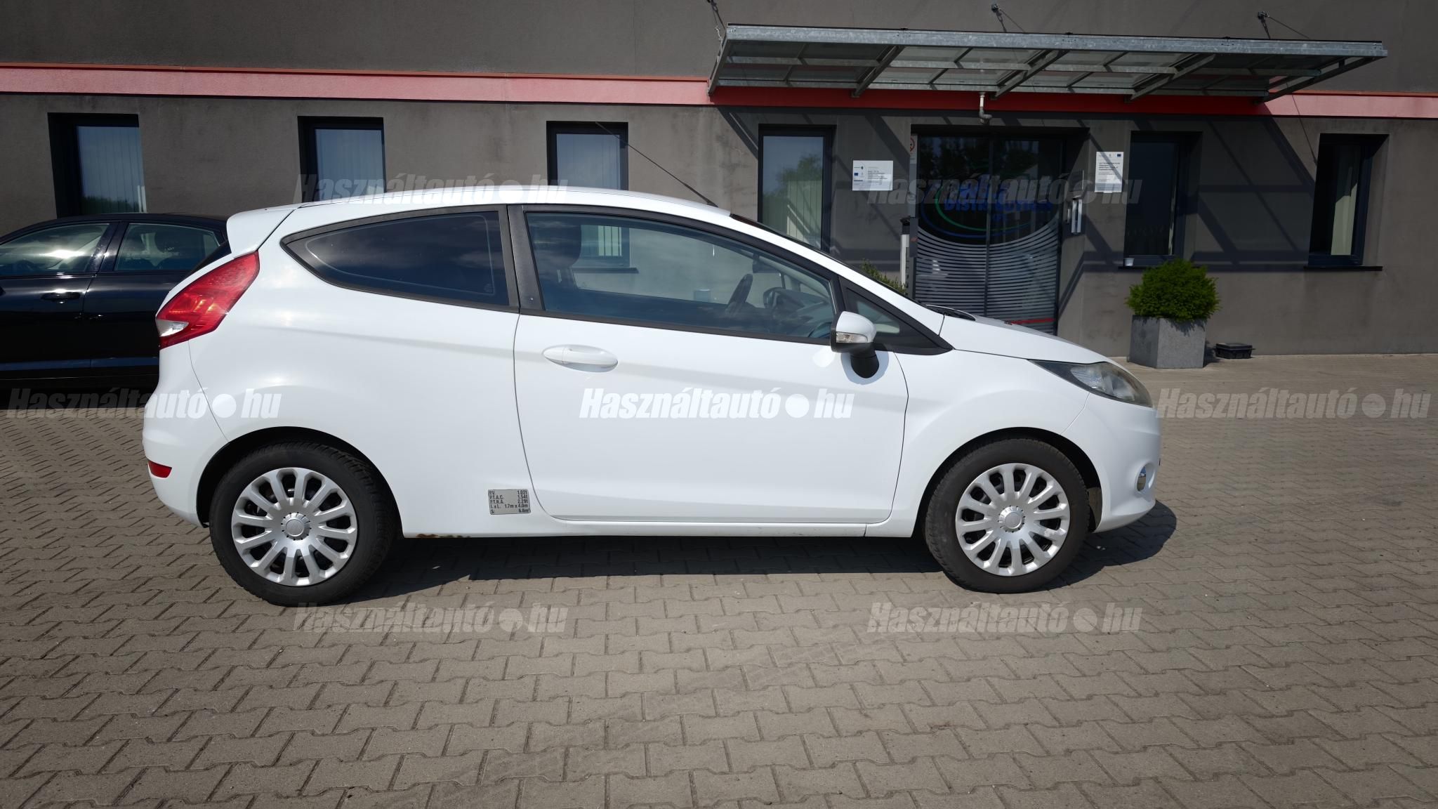 FORD FIESTA 2011 - 1