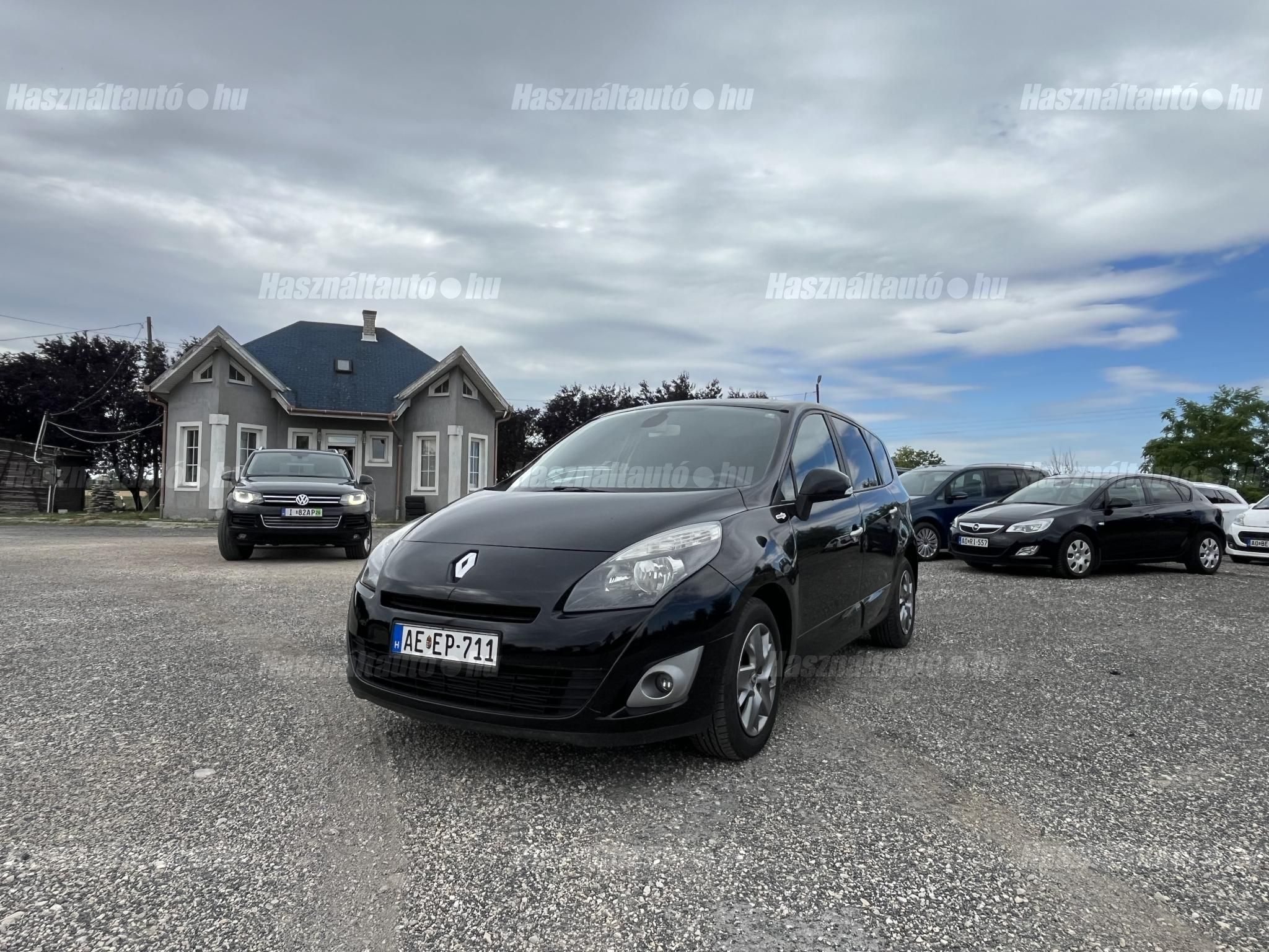 RENAULT GRAND SCENIC 2011/11 - 1