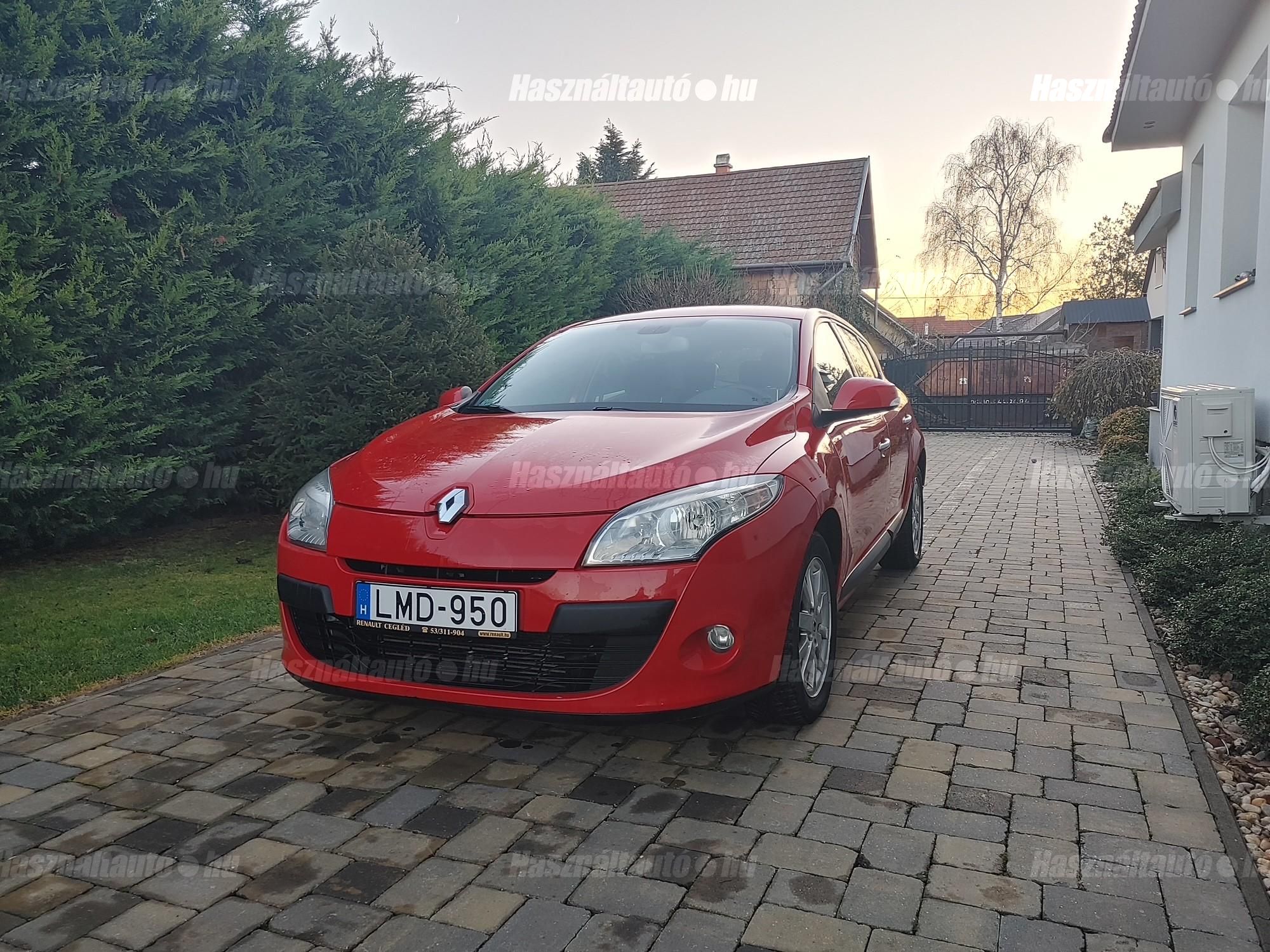 RENAULT MEGANE 2009/5 - 1