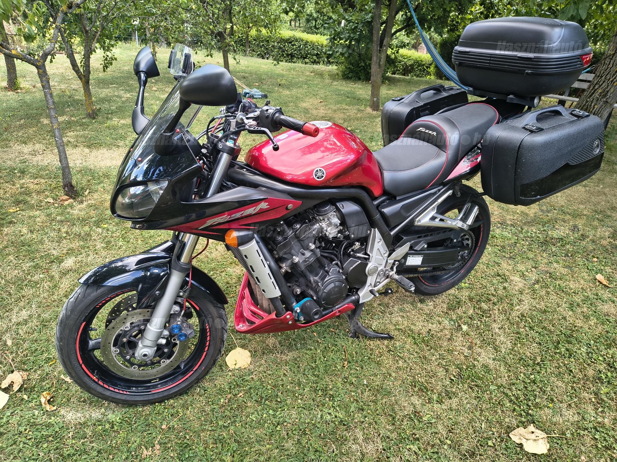 YAMAHA FZS 1000 (FAZER) 2005/3 - 1