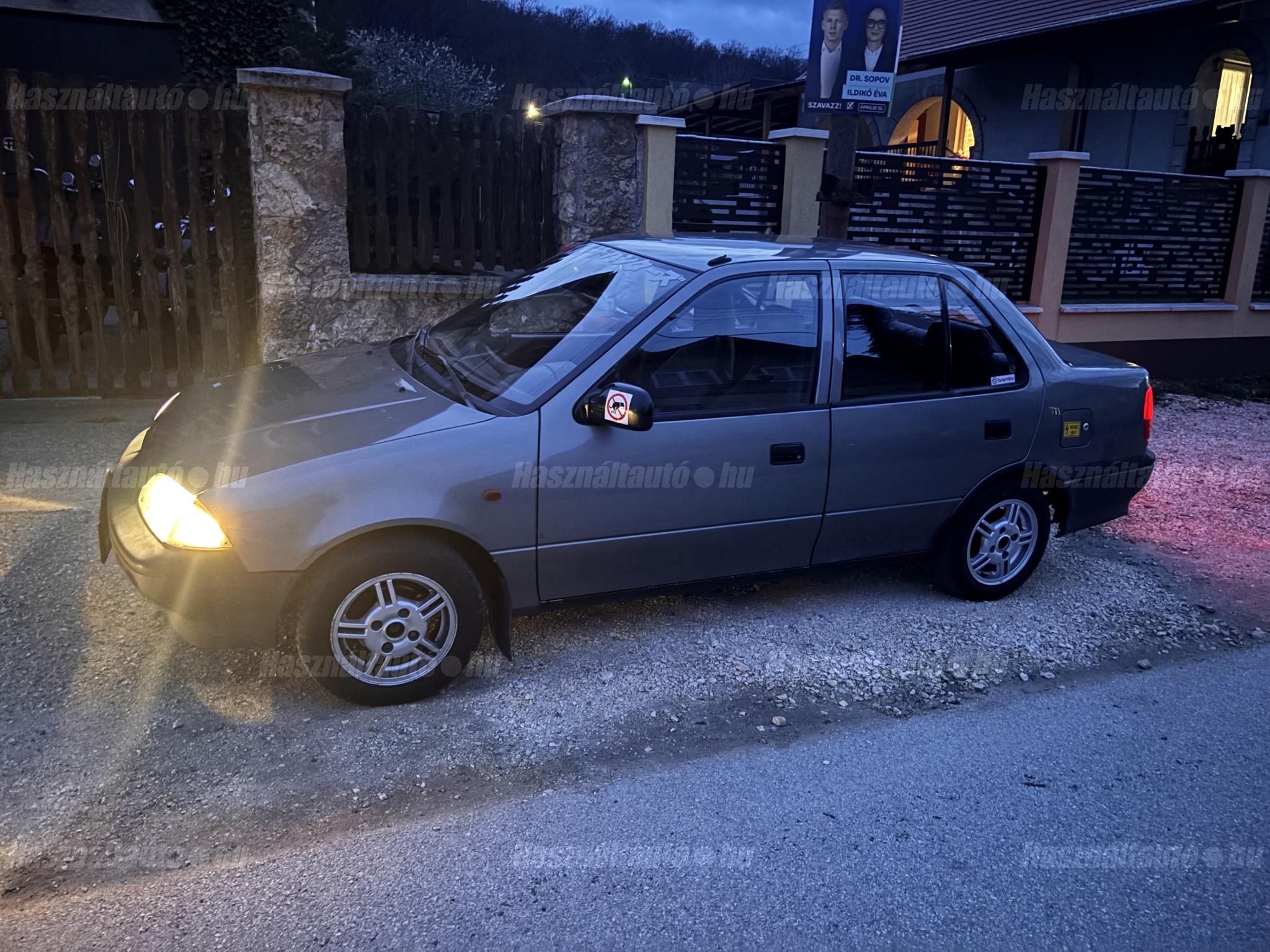 SUZUKI SWIFT 1993/10 - 1