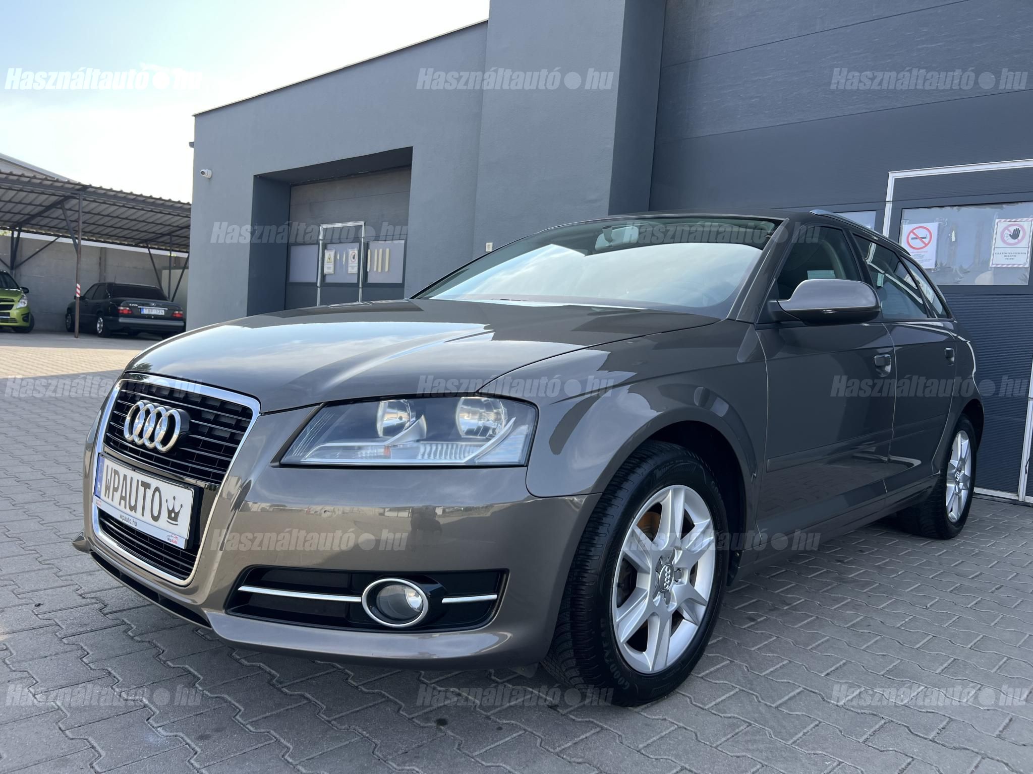 AUDI A3 2010/10 - 1