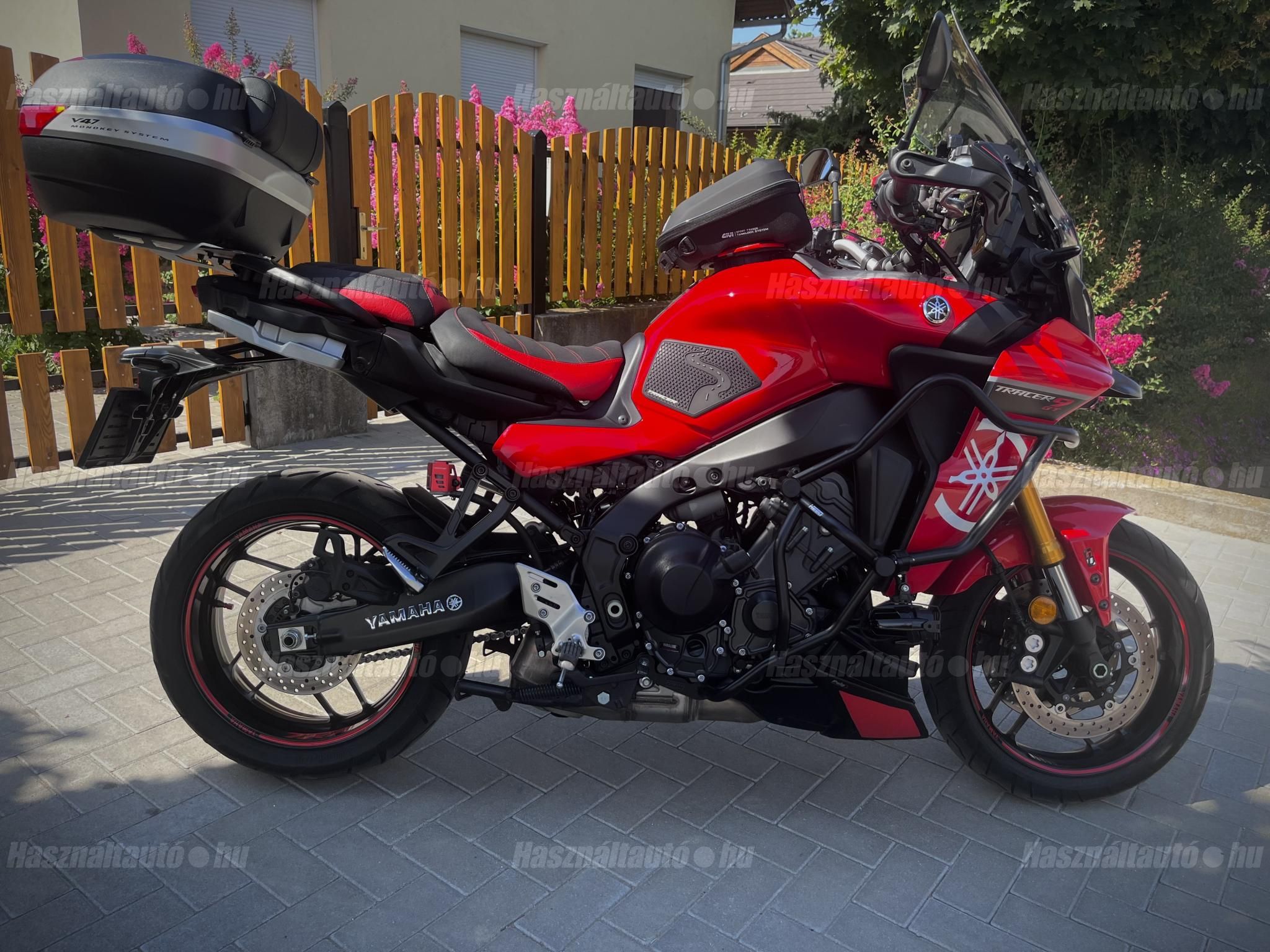 YAMAHA MT-09 TRACER 2022/8 - 1