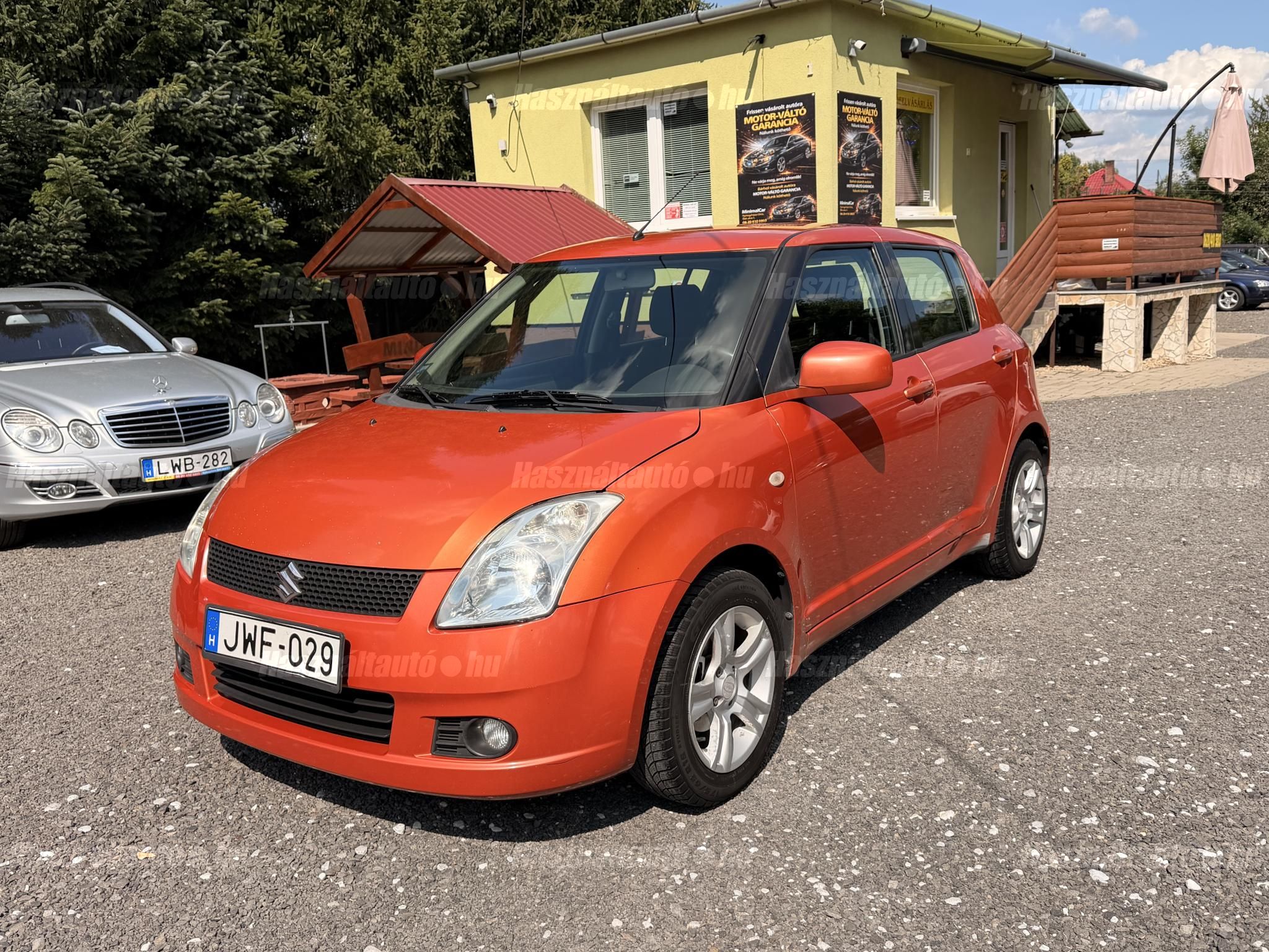 SUZUKI SWIFT 2005 - 1