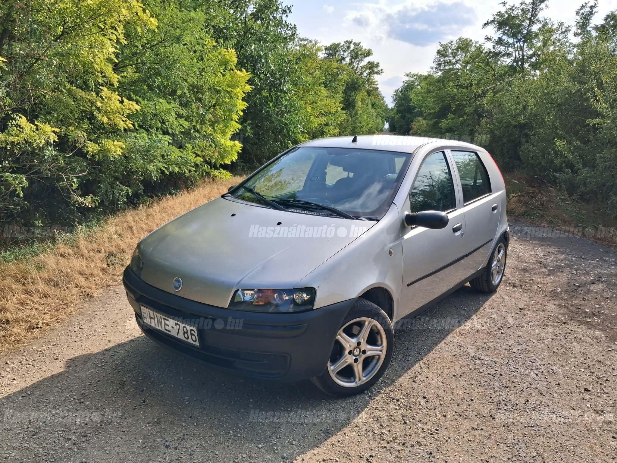 FIAT PUNTO 2001/9 - 1