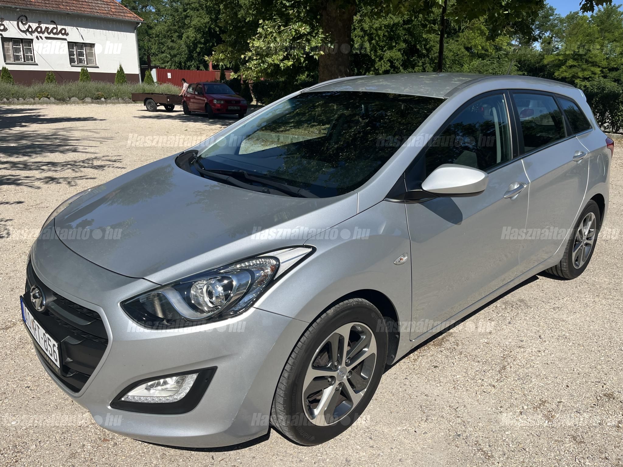 HYUNDAI I30 2016/5 - 1
