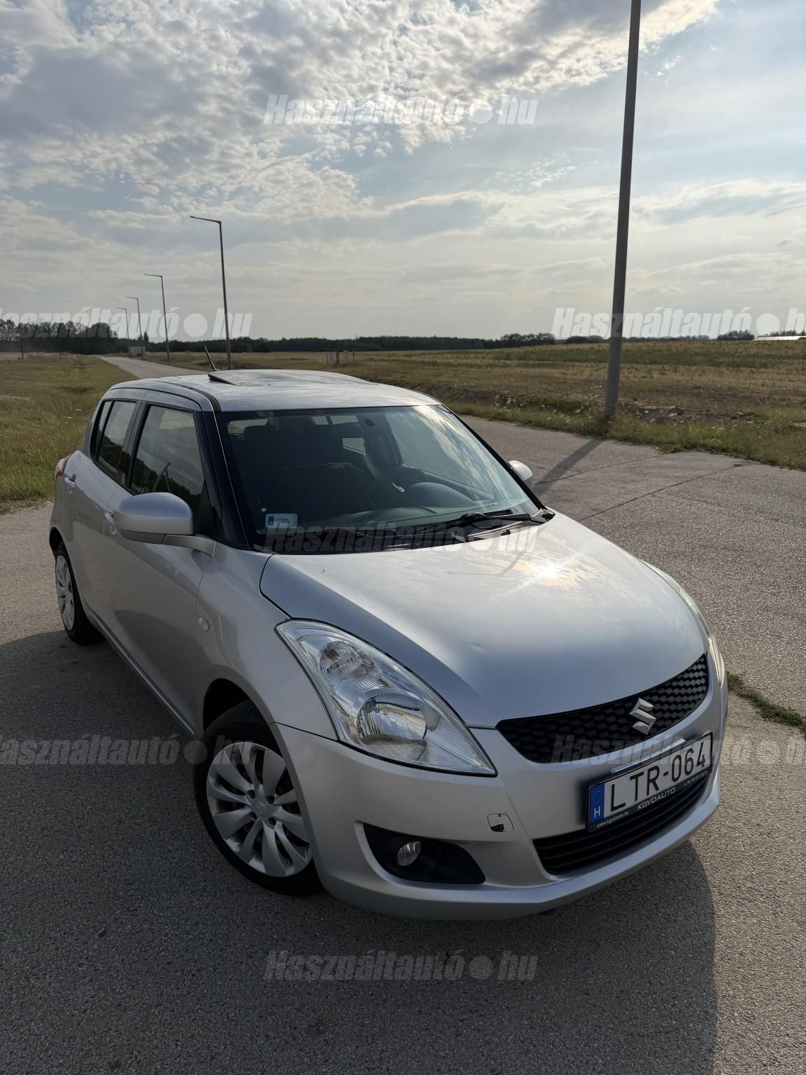SUZUKI SWIFT 2010/5 - 1