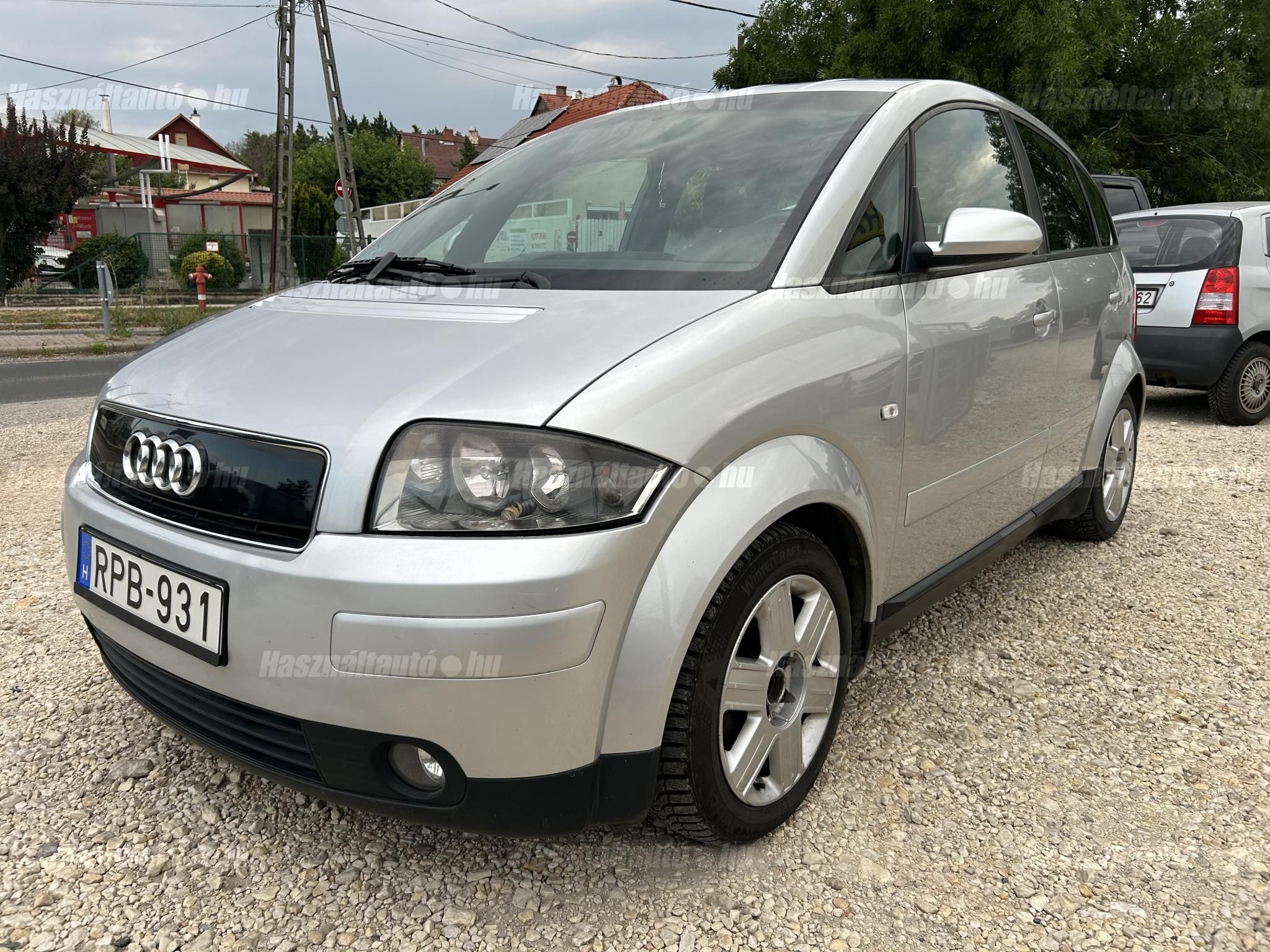 AUDI A2 2001/4 - 1