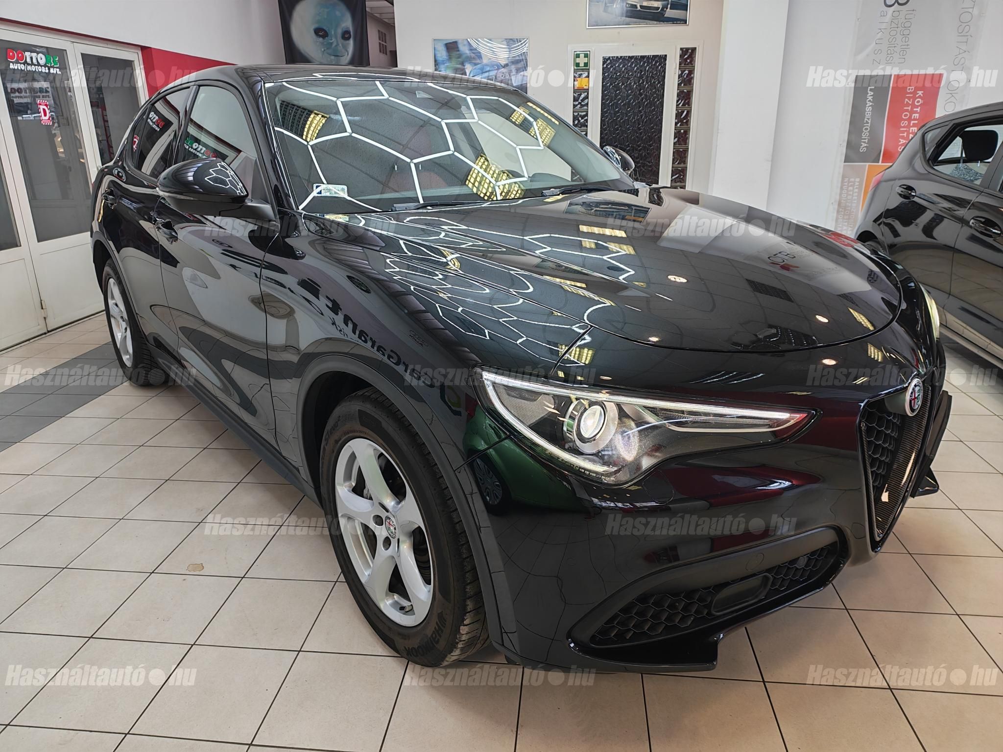 ALFA ROMEO STELVIO 2018/5 - 1