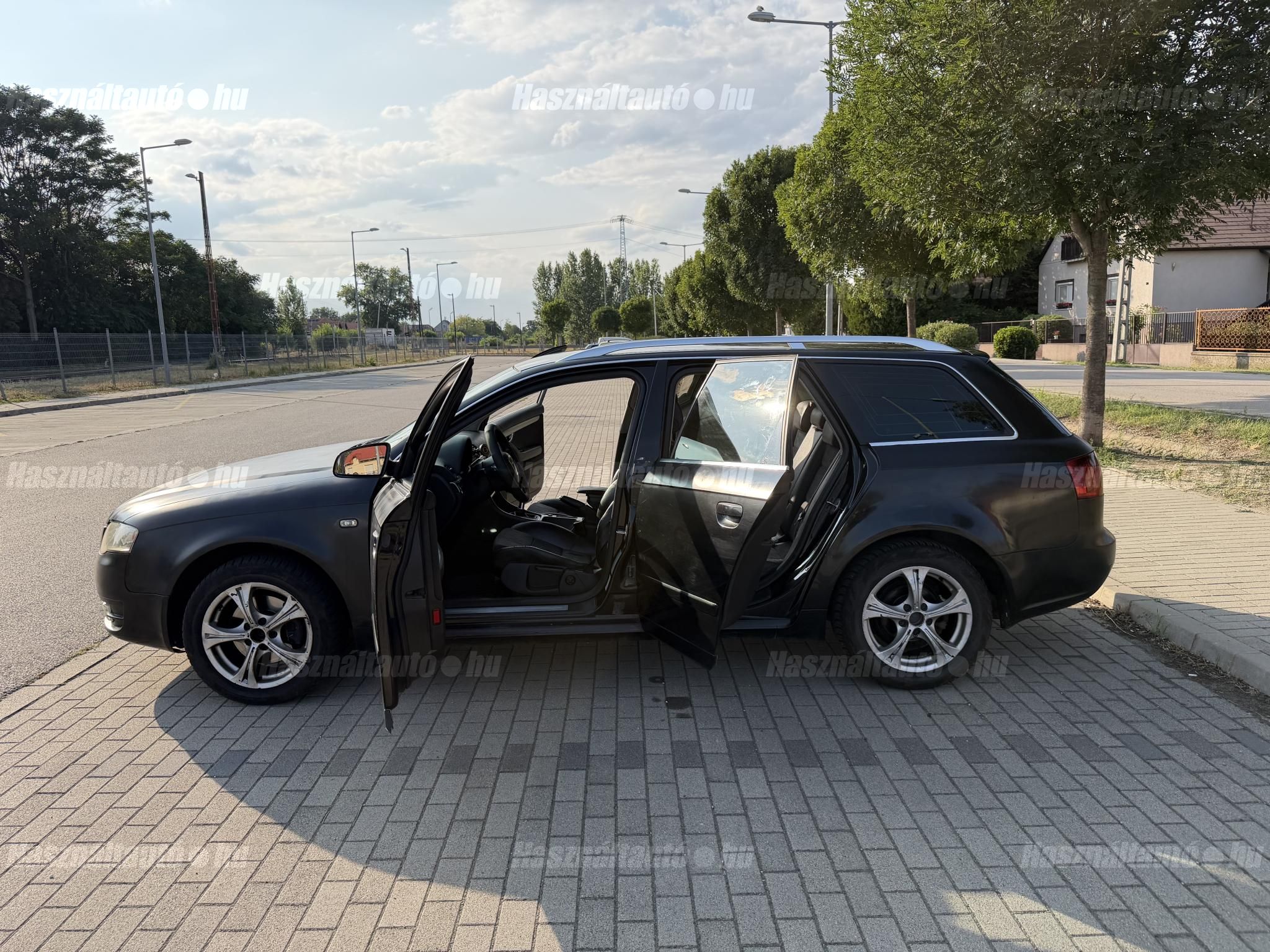 AUDI A4 2005 - 1