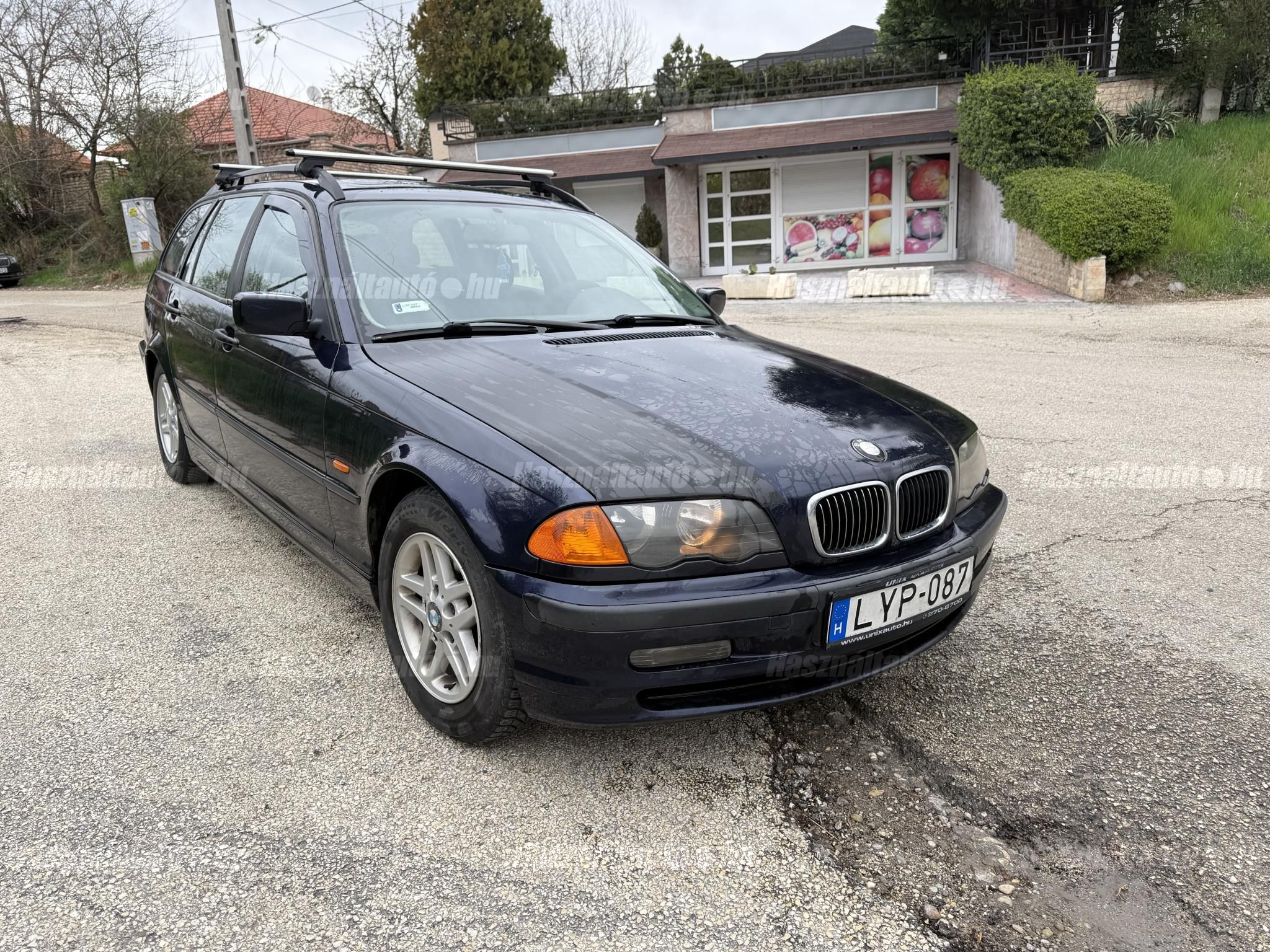 BMW 320 2000/1 - 1