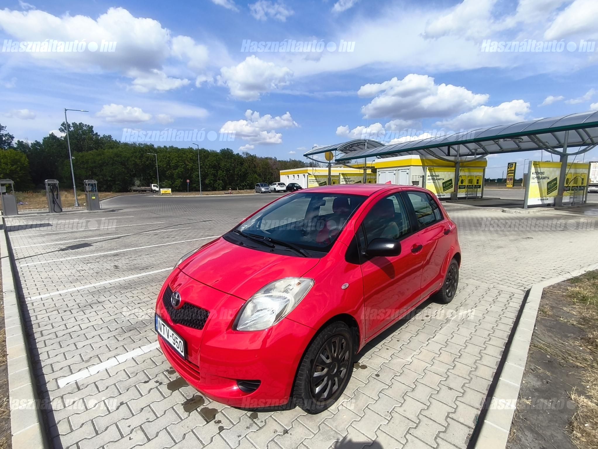 TOYOTA YARIS 2008/4 - 1