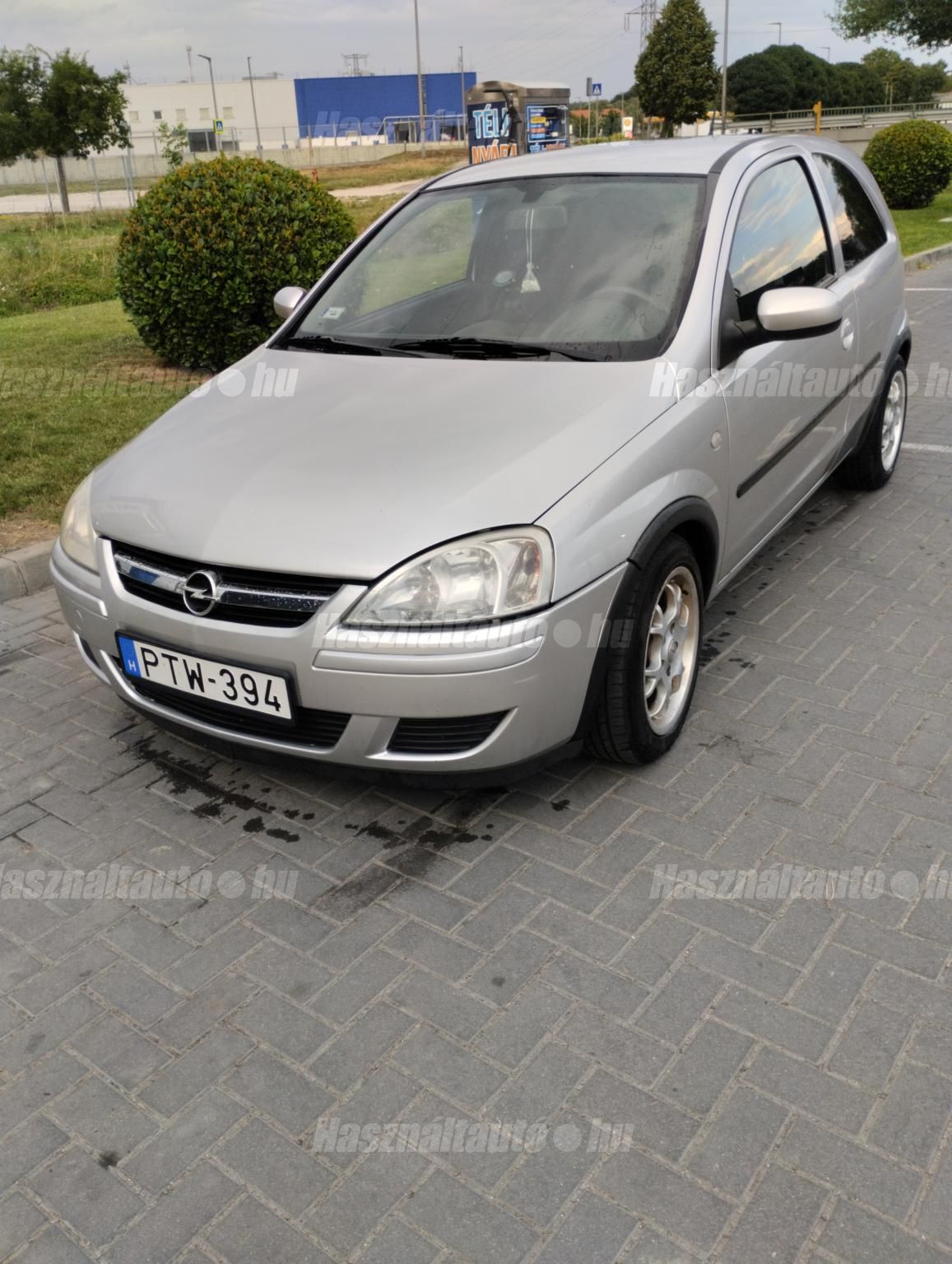 OPEL CORSA C 2004/8 - 1