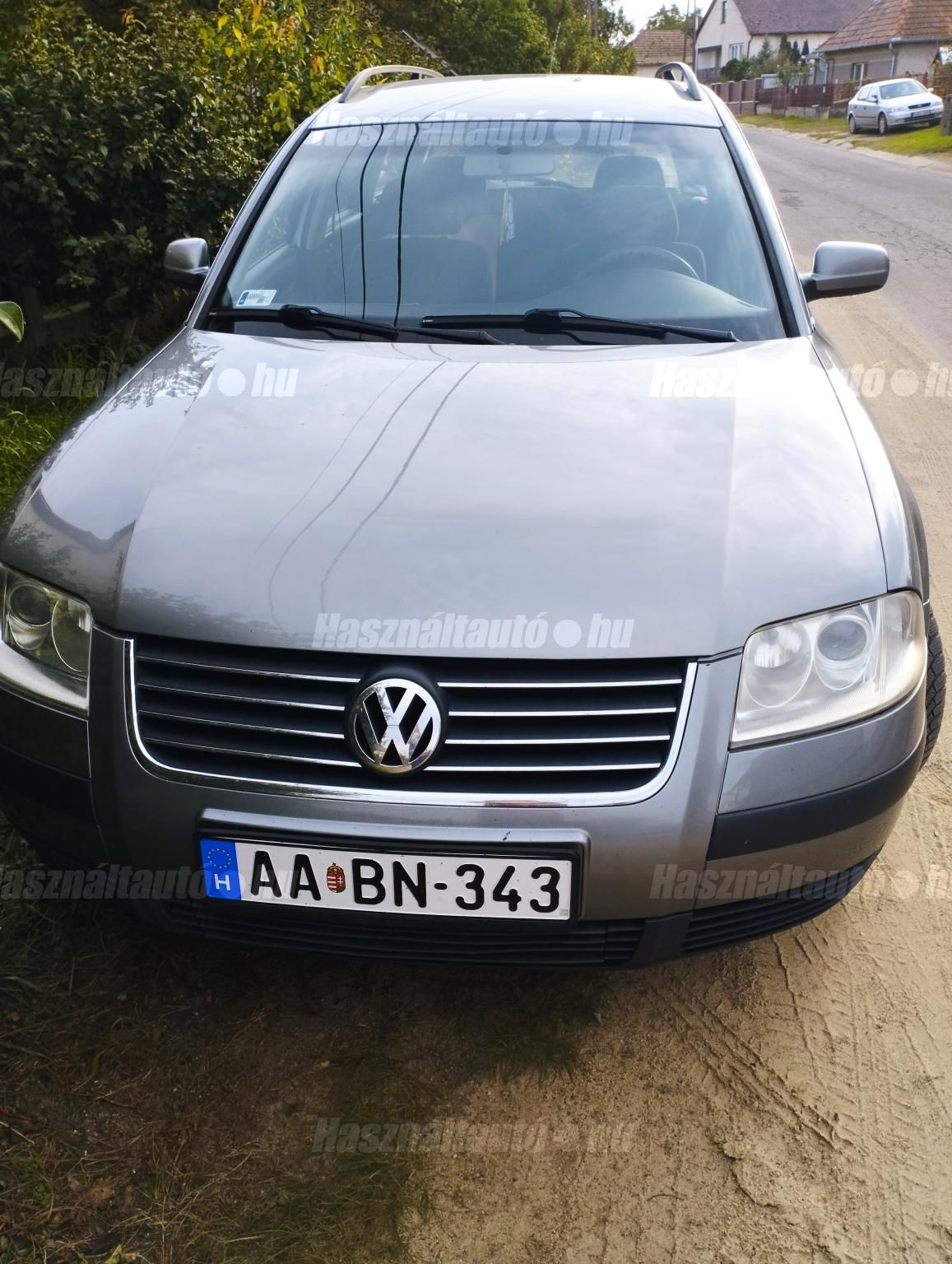 VOLKSWAGEN PASSAT 2001/8 - 1