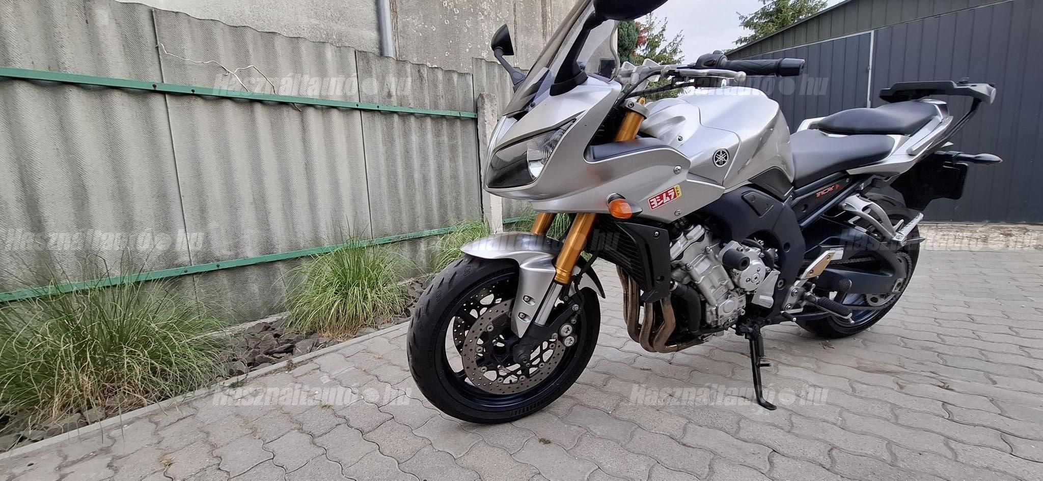 YAMAHA FZ1-S 2006/4 - 1