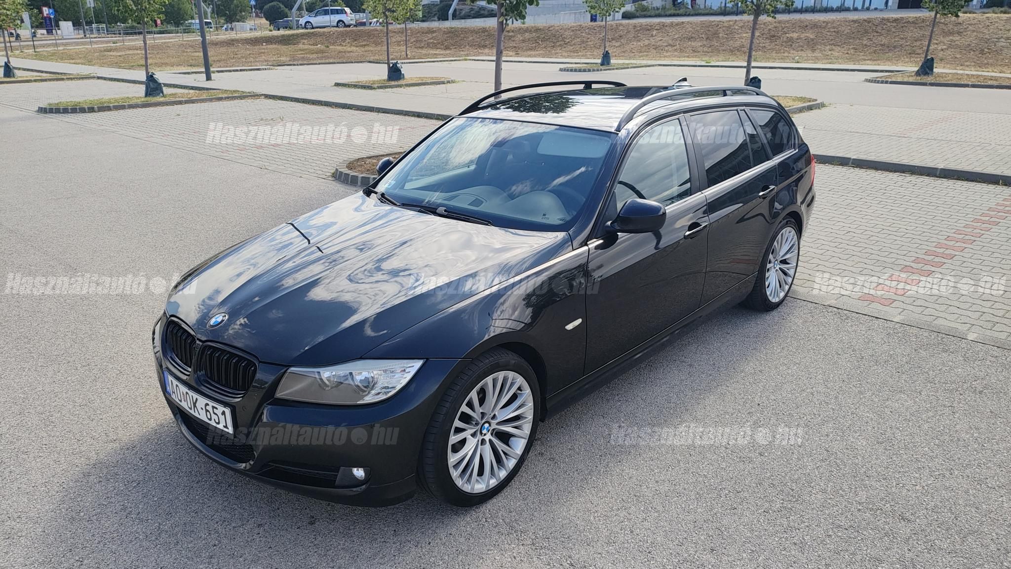 BMW 318 2009/7 - 1