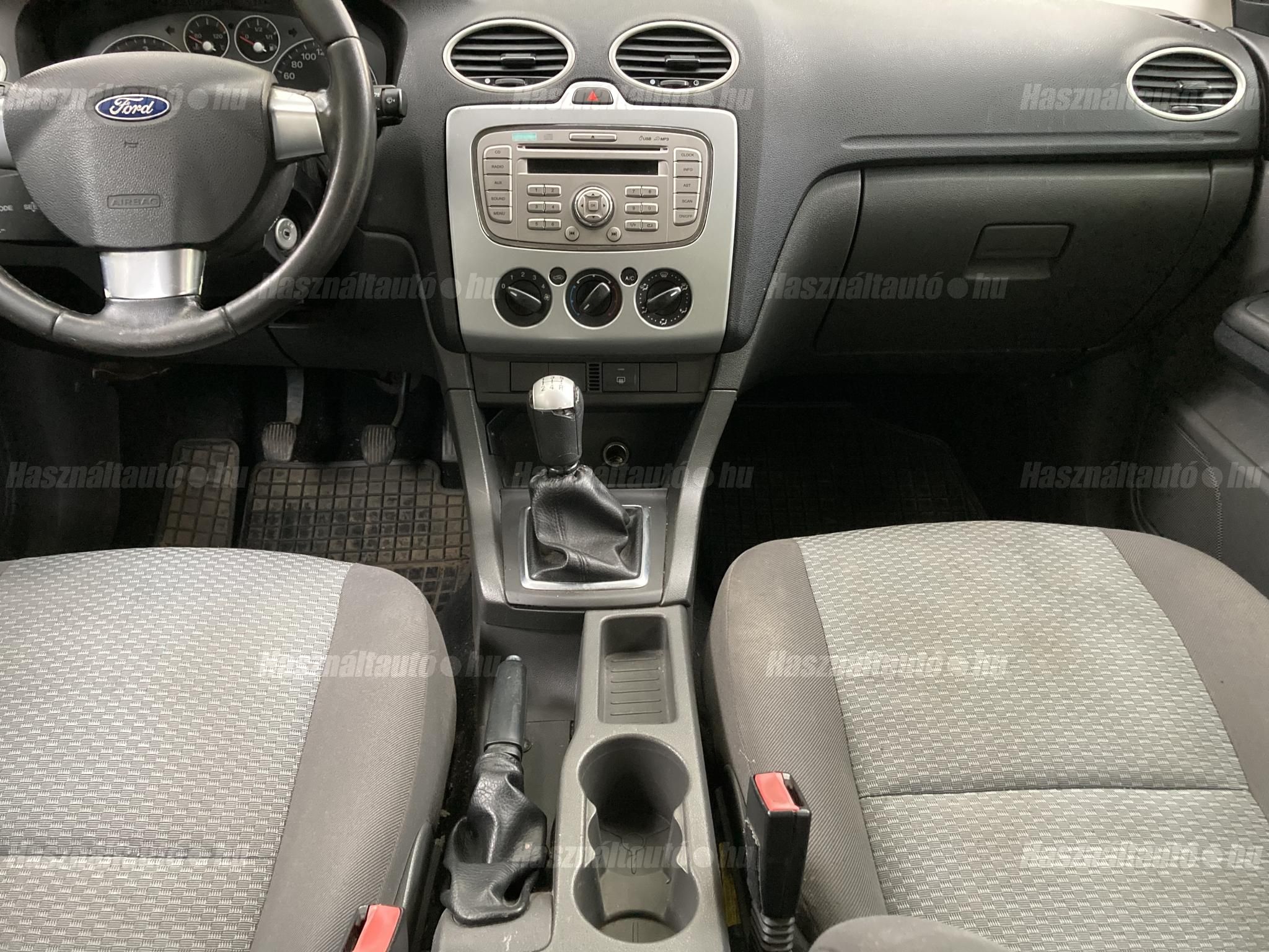 FORD FOCUS 2007/10 - 1
