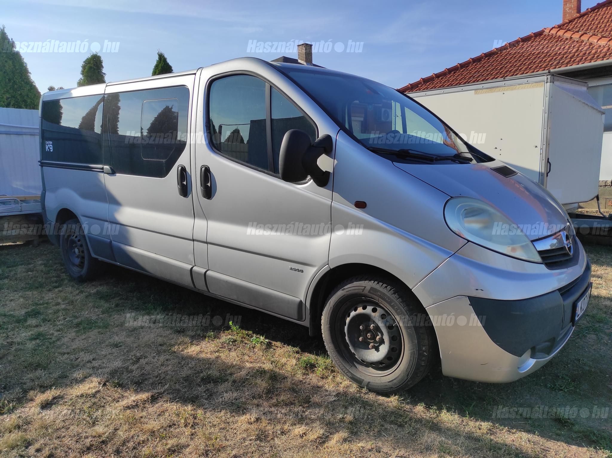OPEL VIVARO 2007/6 - 1