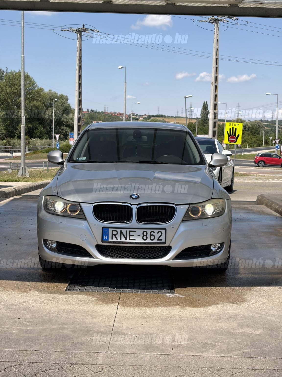 BMW 320 2011 - 1
