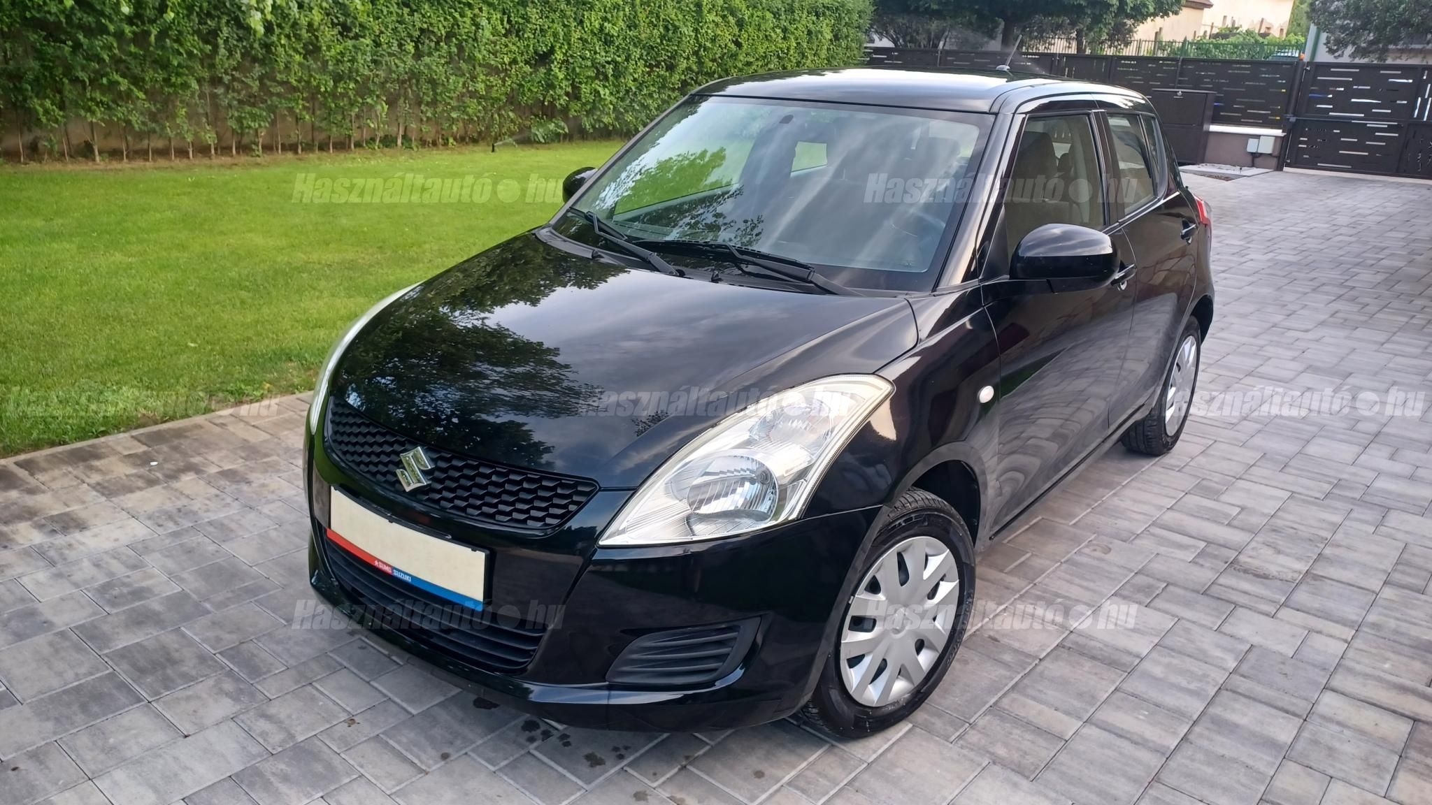 SUZUKI SWIFT 2012/10 - 1