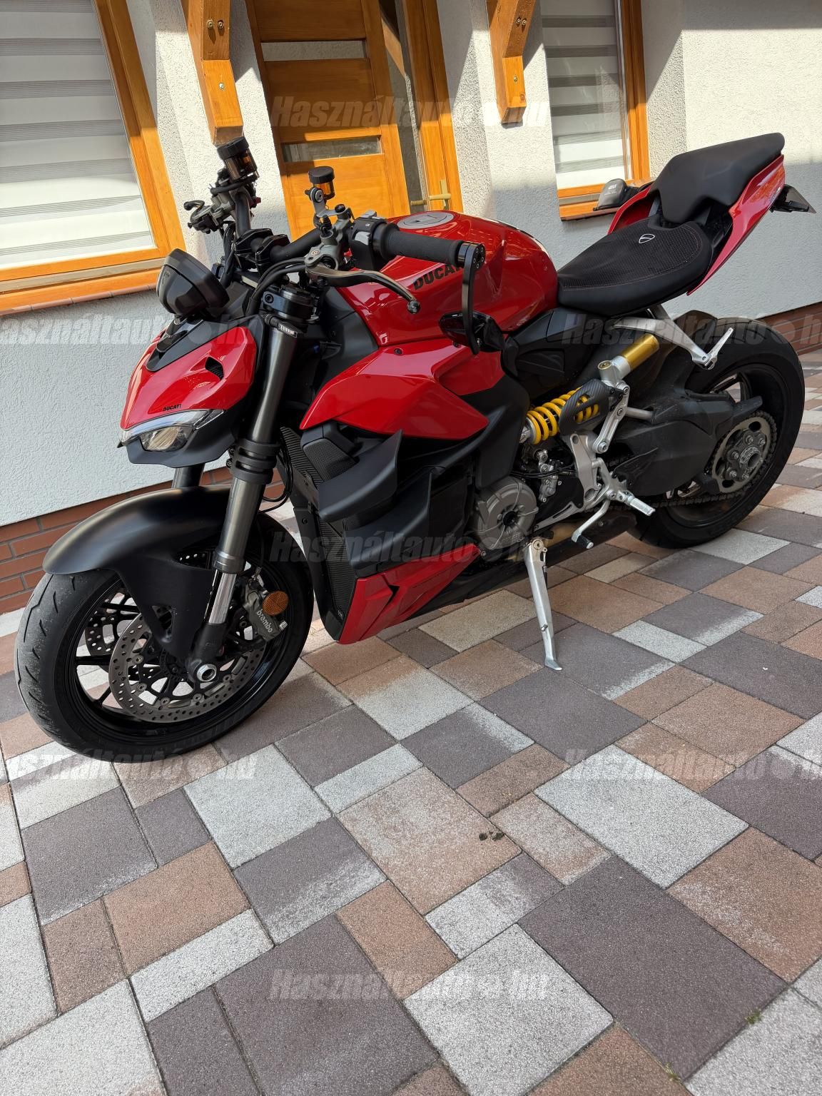 DUCATI STREETFIGHTER 2022/11 - 1