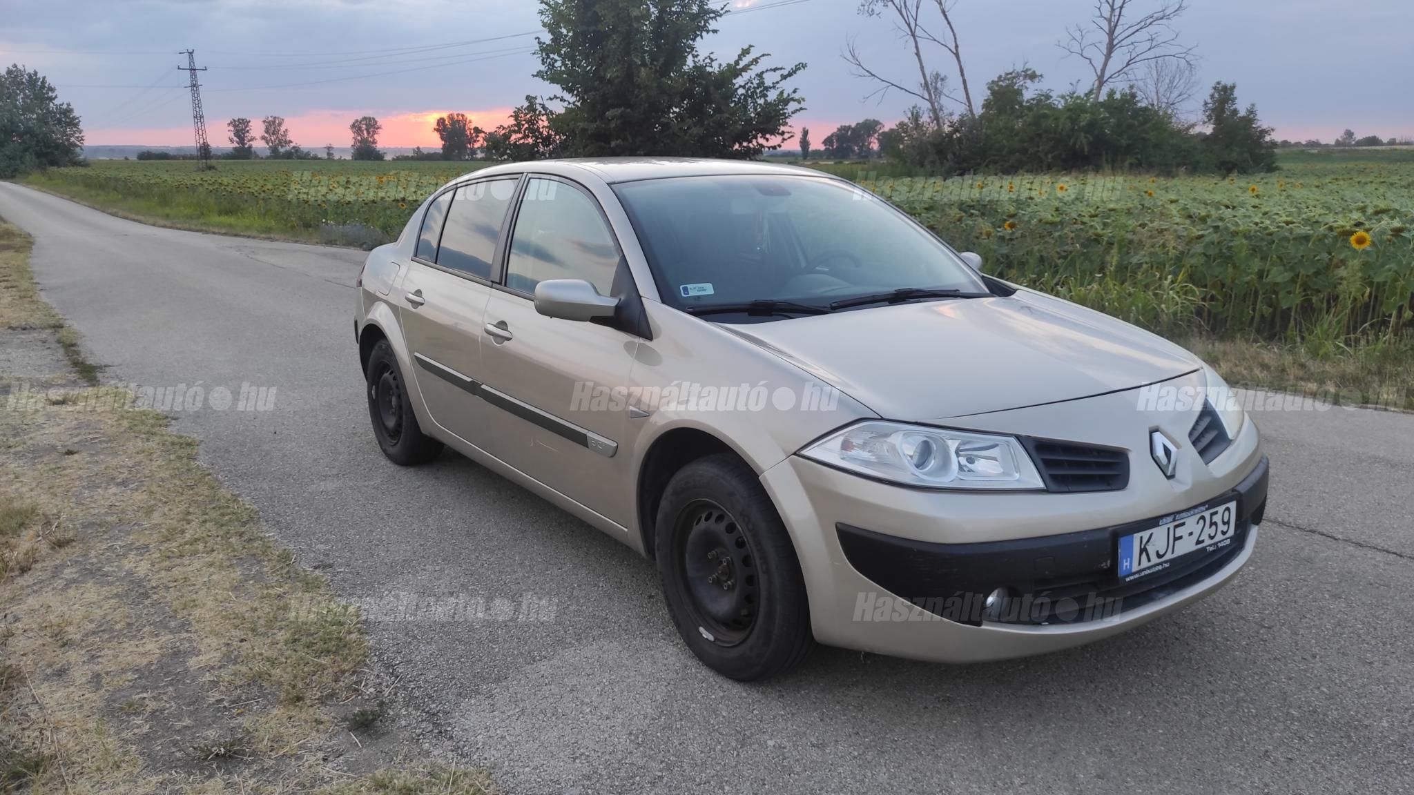 RENAULT MEGANE 2006/7 - 1