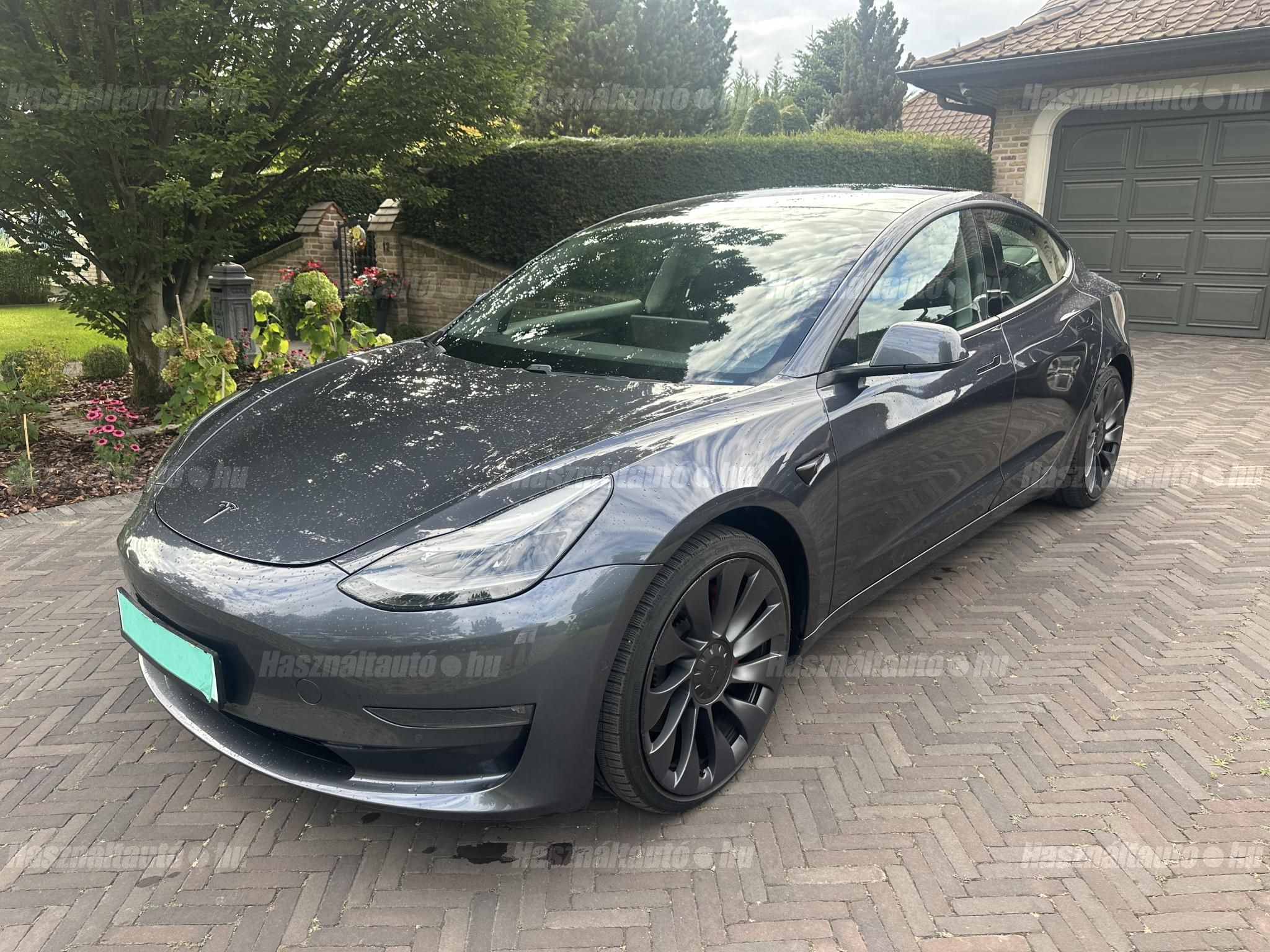TESLA MODEL 3 2021/6 - 1