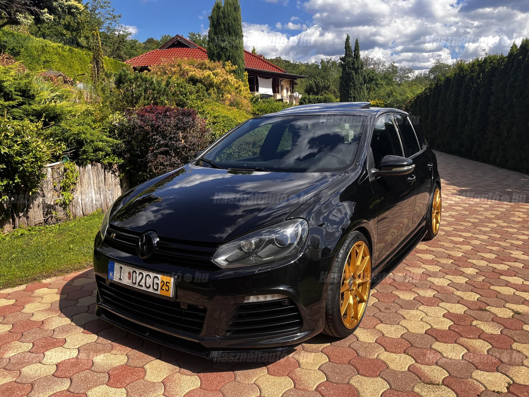 VOLKSWAGEN GOLF 2011/8 - 1