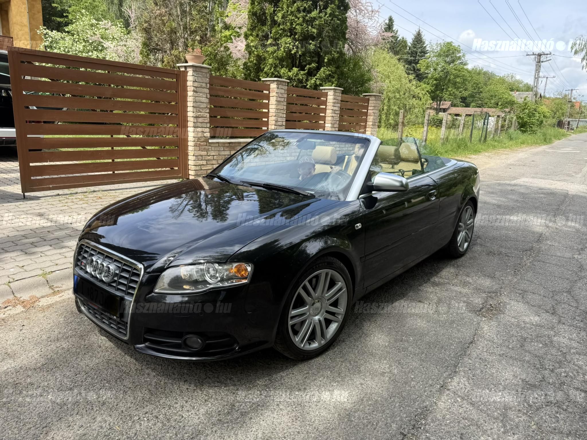 AUDI S4 2006/4 - 1