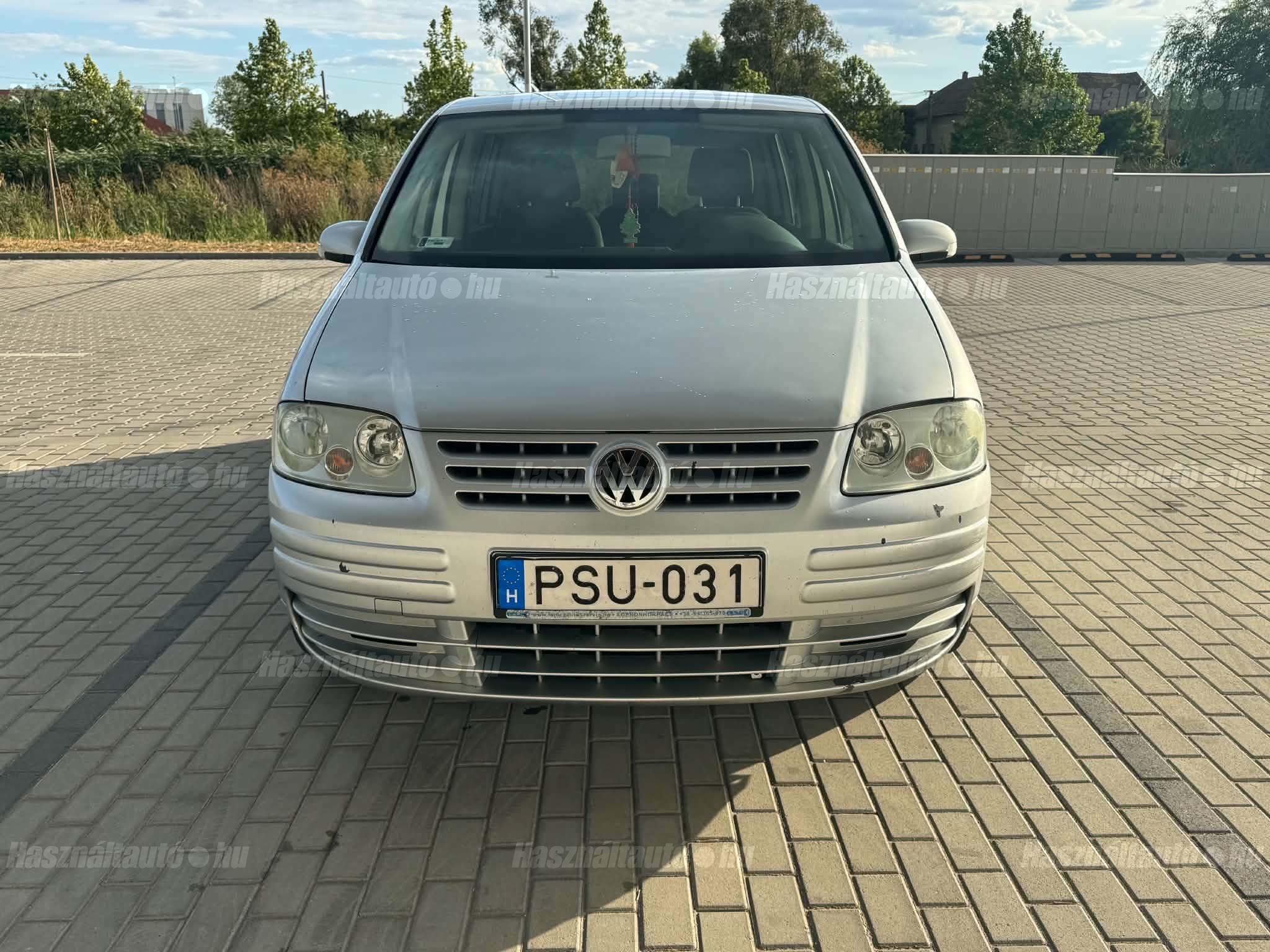 VOLKSWAGEN TOURAN 2006/7 - 1