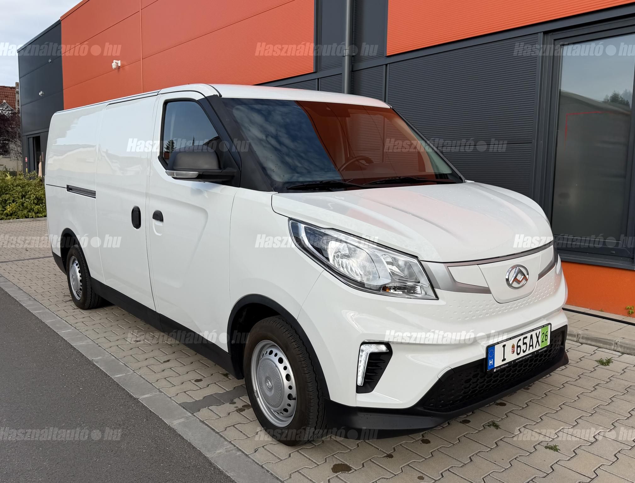 MAXUS E-DELIVER 3 2023 - 1