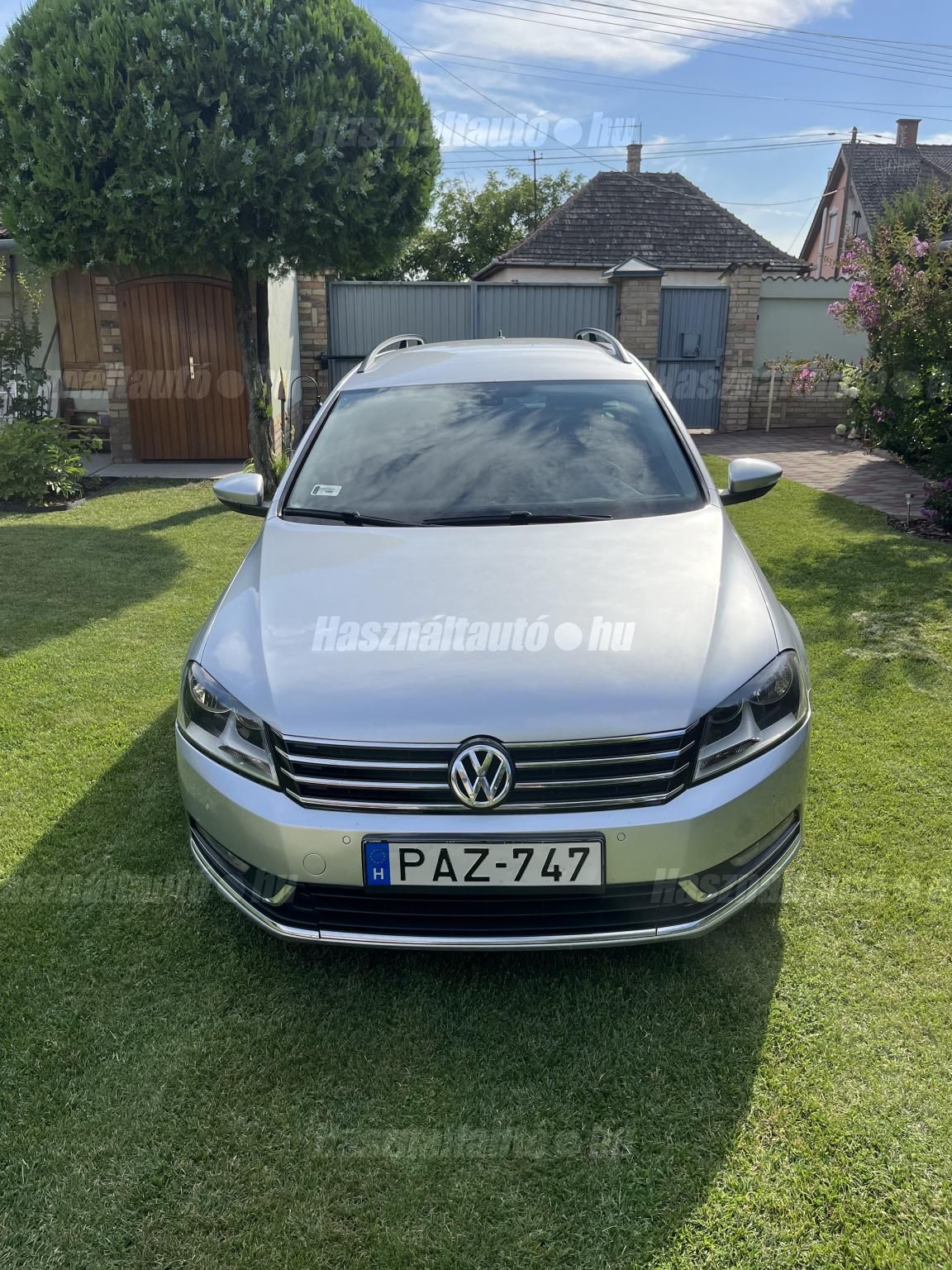 VOLKSWAGEN PASSAT VII 2012 - 1