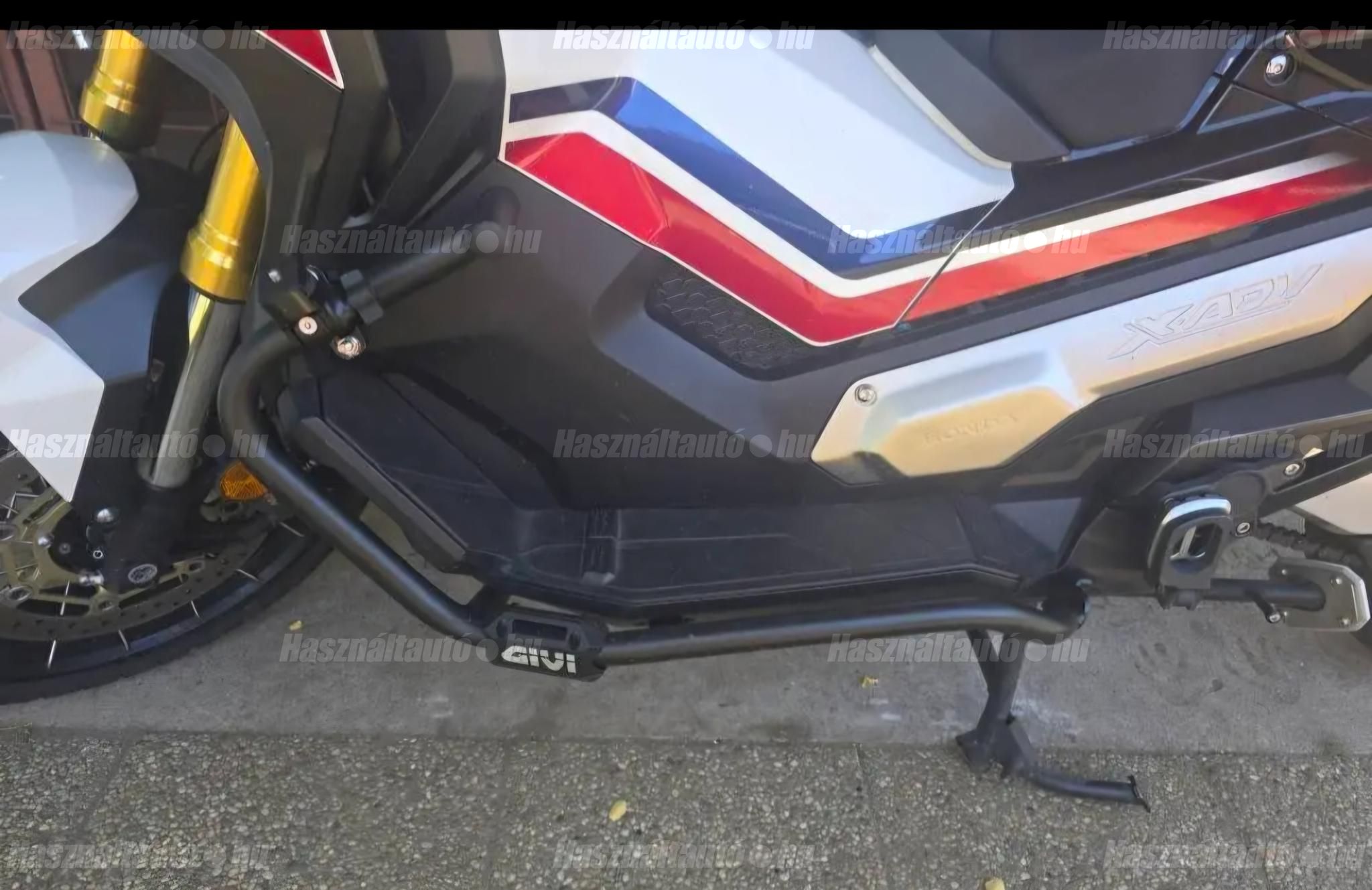 HONDA X-ADV 2017/4 - 1